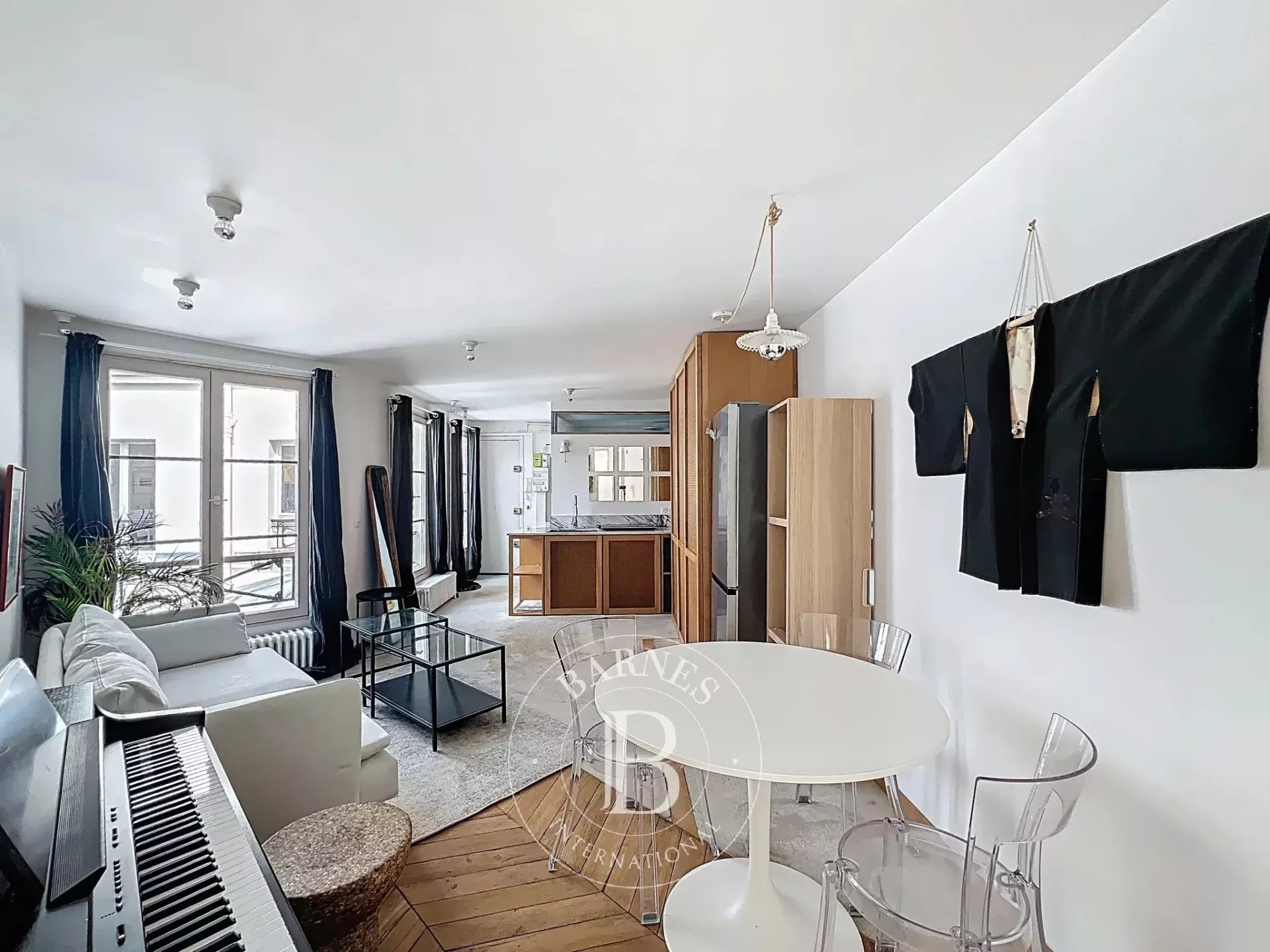 Appartement Paris 75001  -  ref 6924243 (picture 3)