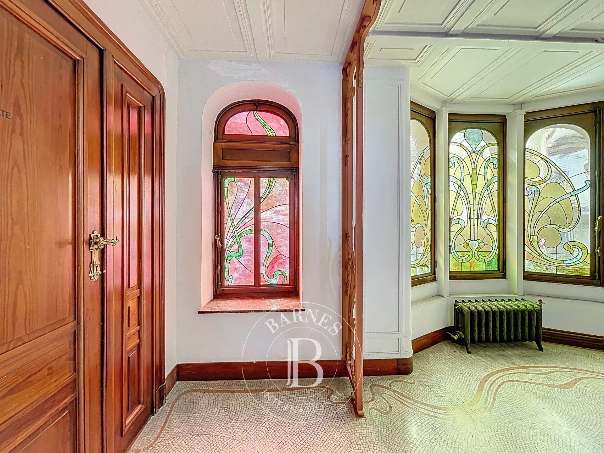 Prestigious office complex in a Victor Horta masterpiece