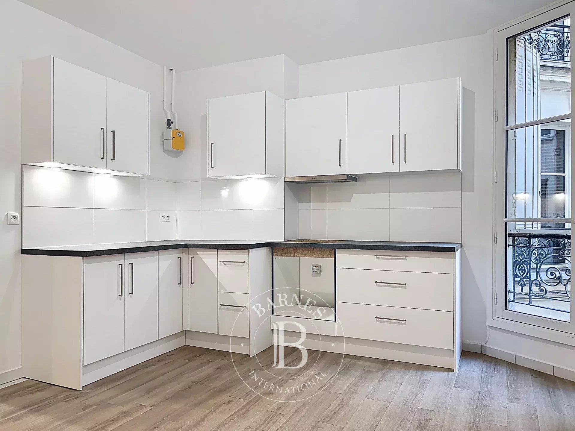 Daire Paris 10ème - picture 5