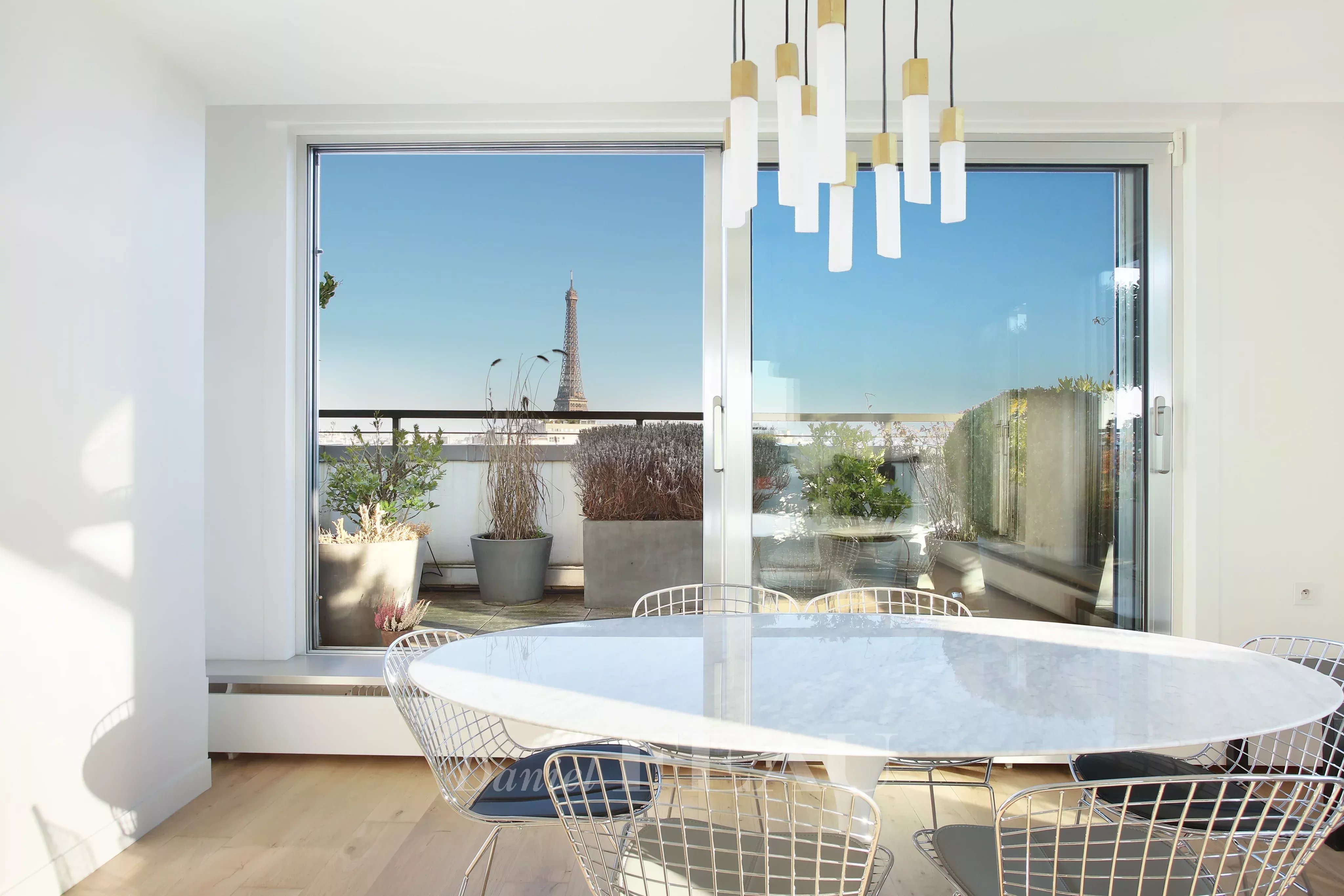 Rental Apartment Paris 16th