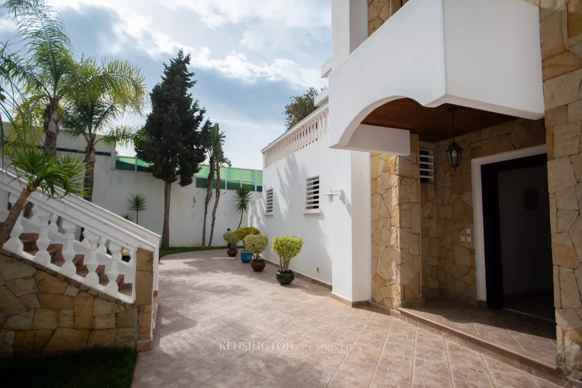 4 Bedroom Villa/Townhouse's Image 23