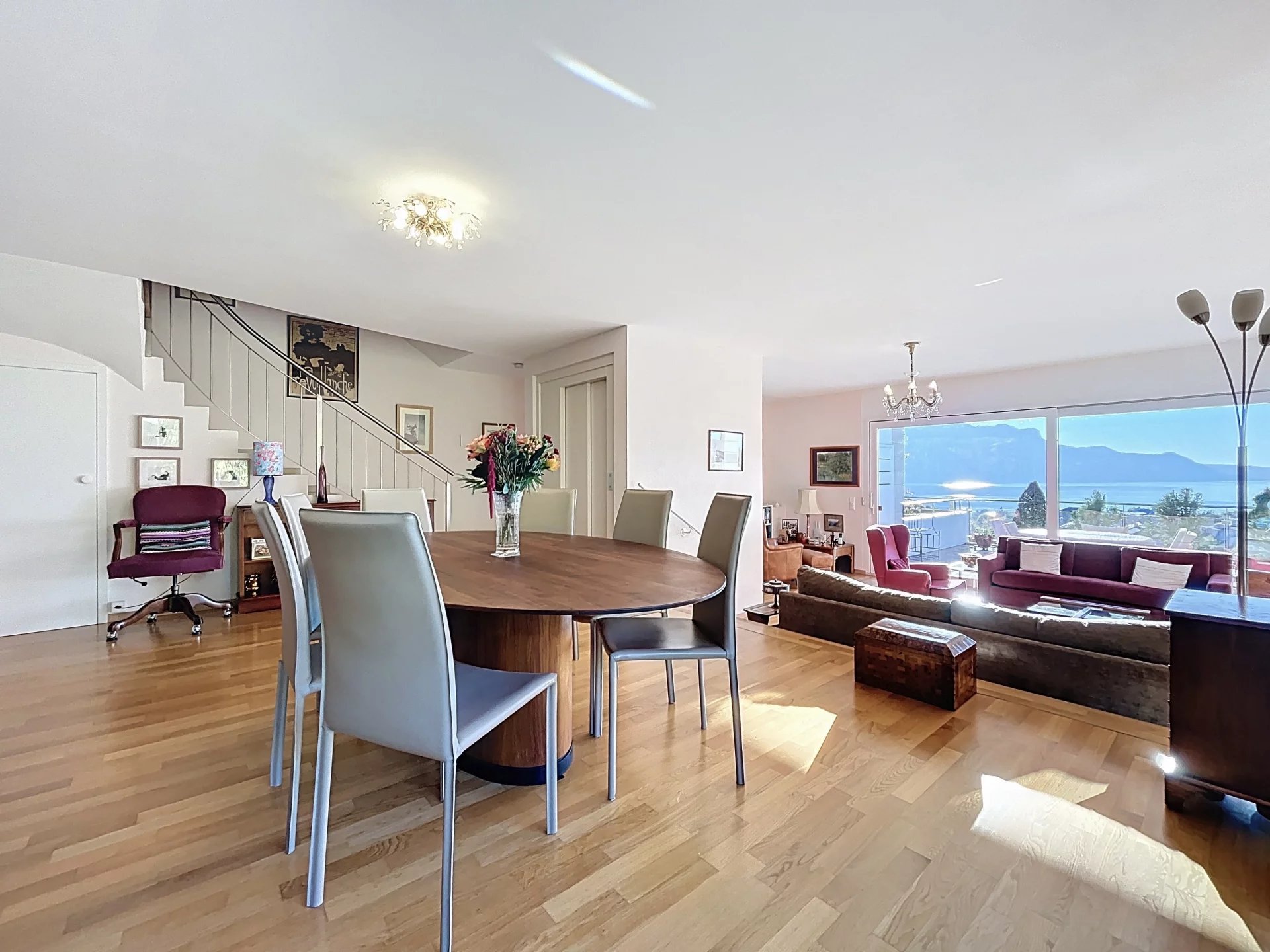 Villa familiale avec ascenseur et vue panoramique