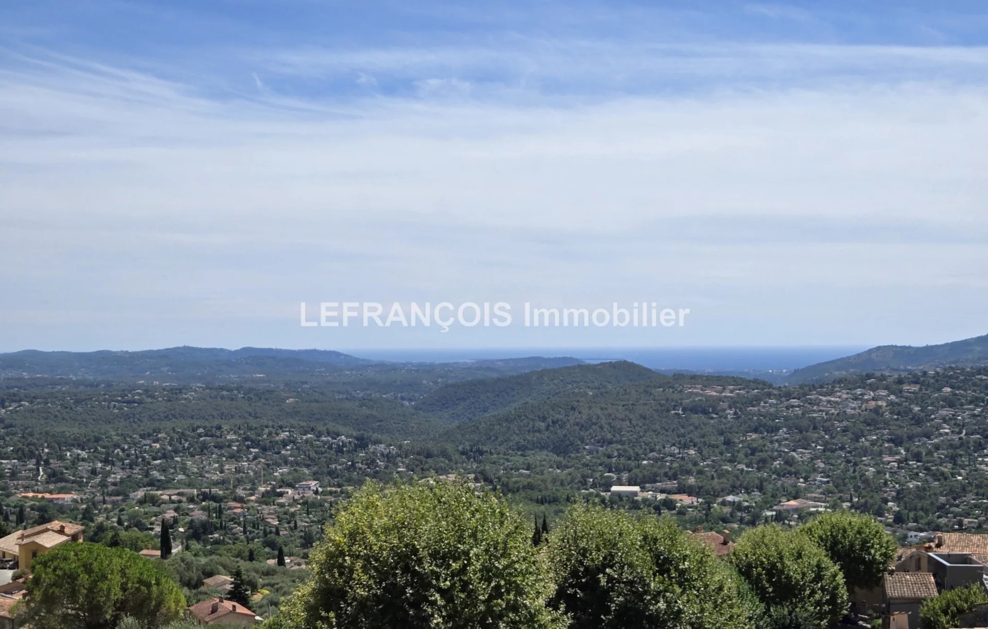 Agence immobilière de 