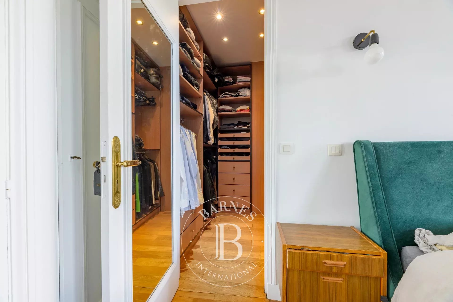 Daire Paris 17ème - picture 17