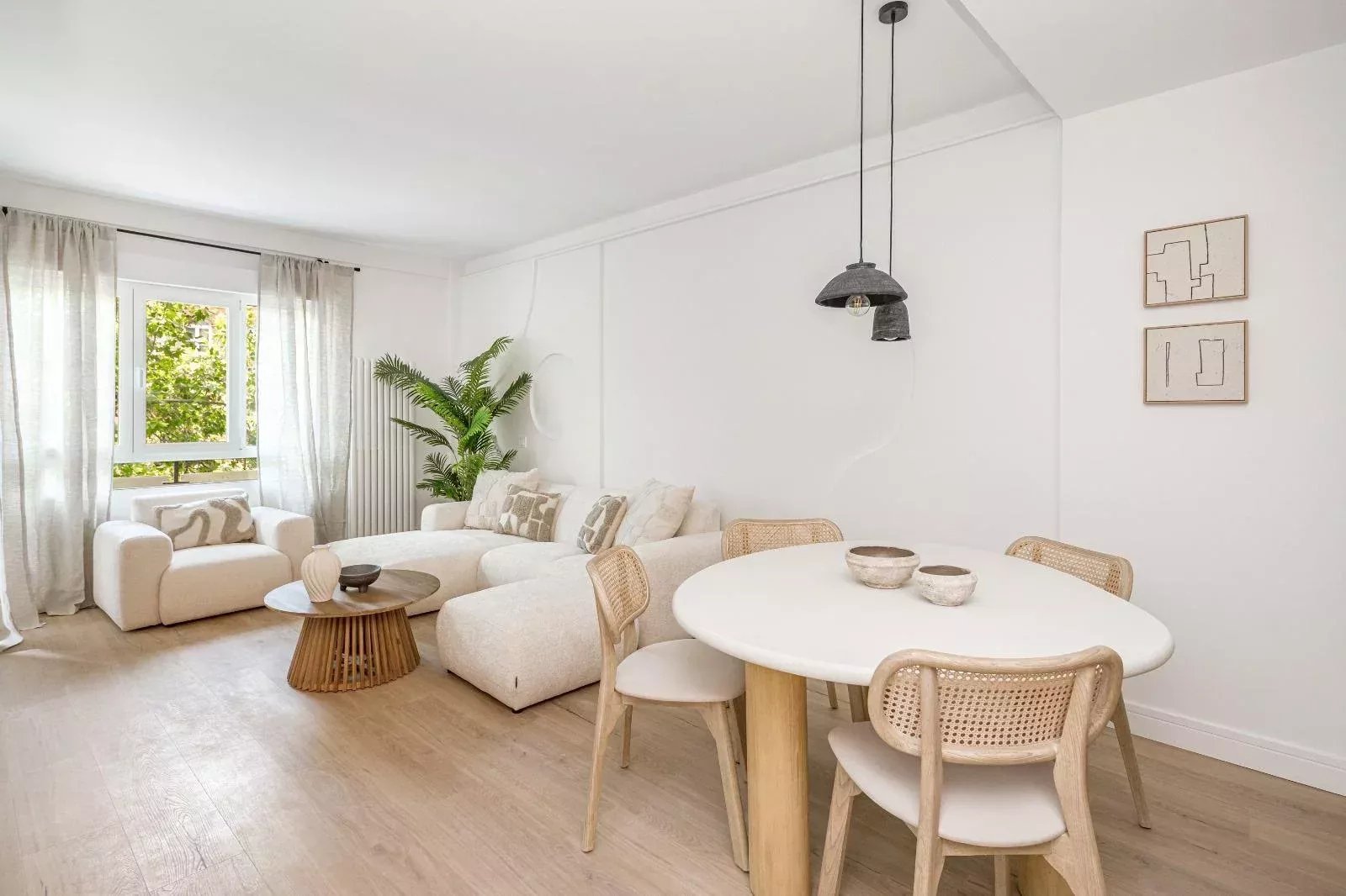 Elegant Apartment with Terrace in Prime Chamberí