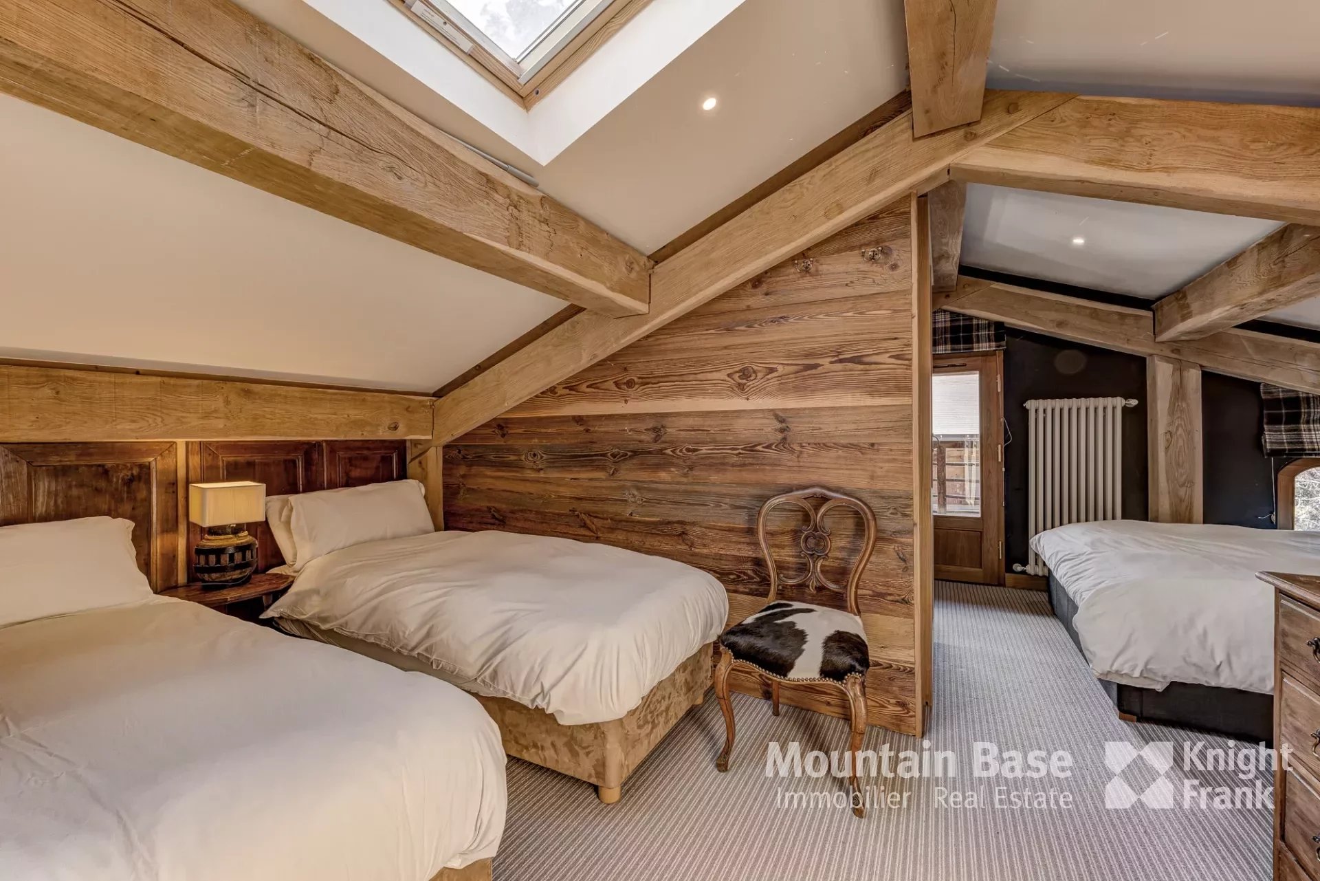 Photo of 6 bedroom chalet Morzine