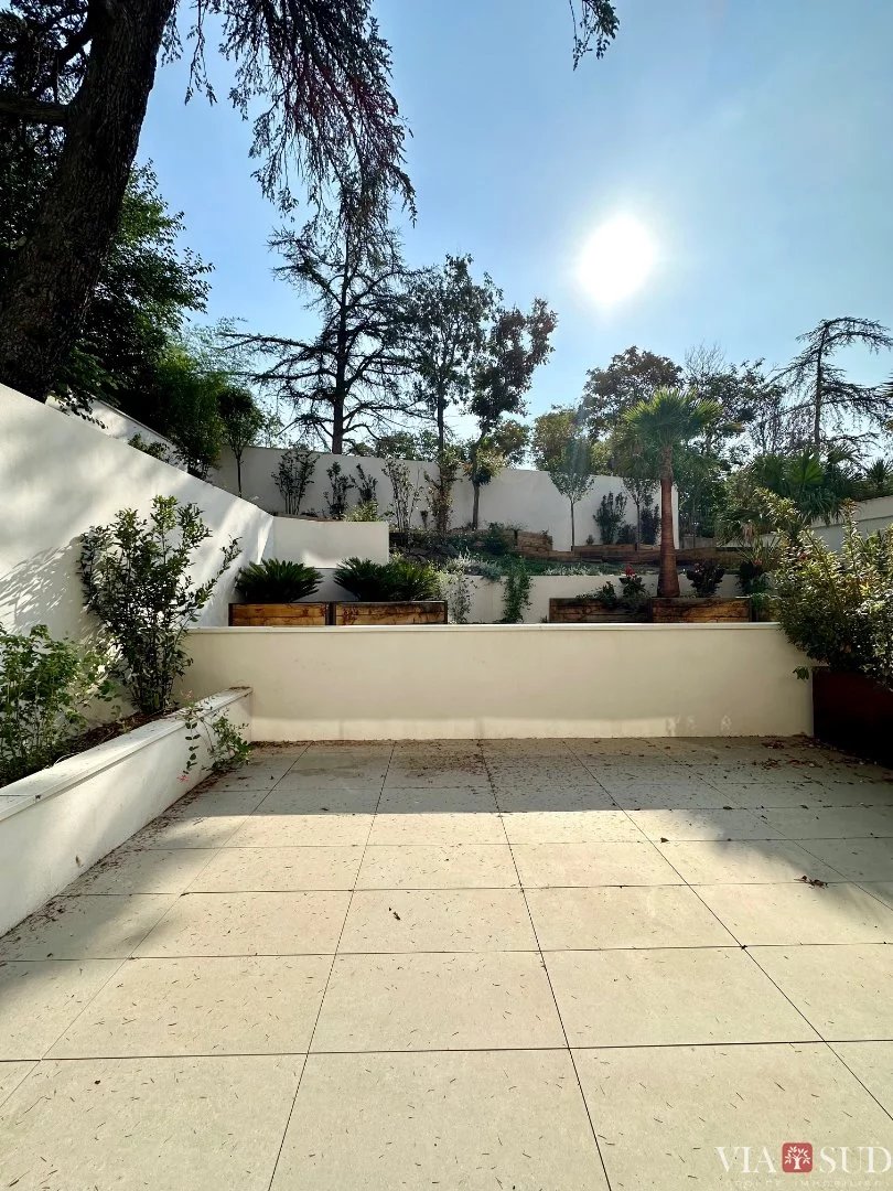 Quartier des Arénes - Béziers - À louer – Superbe T2 de 41 m² avec grande terrasse de 48 m²