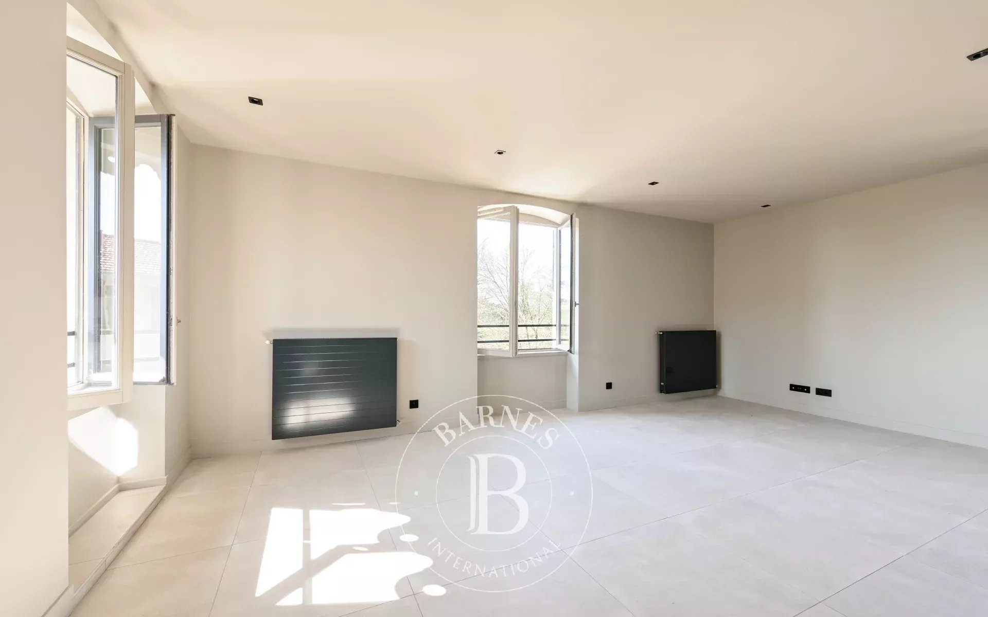 Daire Saint-Cyr-au-Mont-d'Or - picture 10