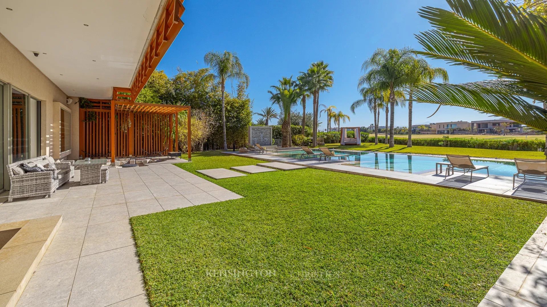 6 Bedroom Villa/Townhouse's Image 18