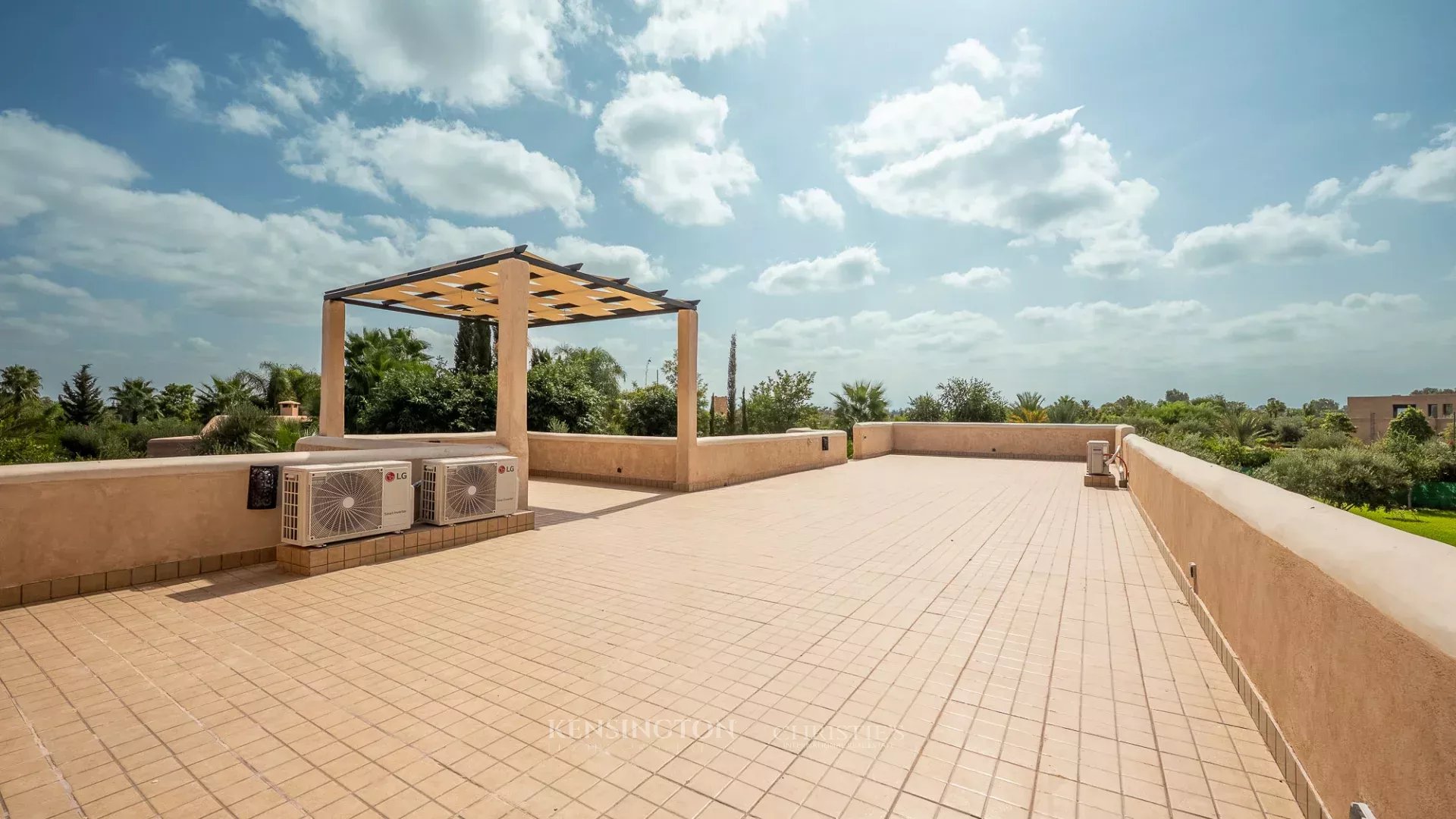 4 Bedroom Villa/Townhouse's Image 35
