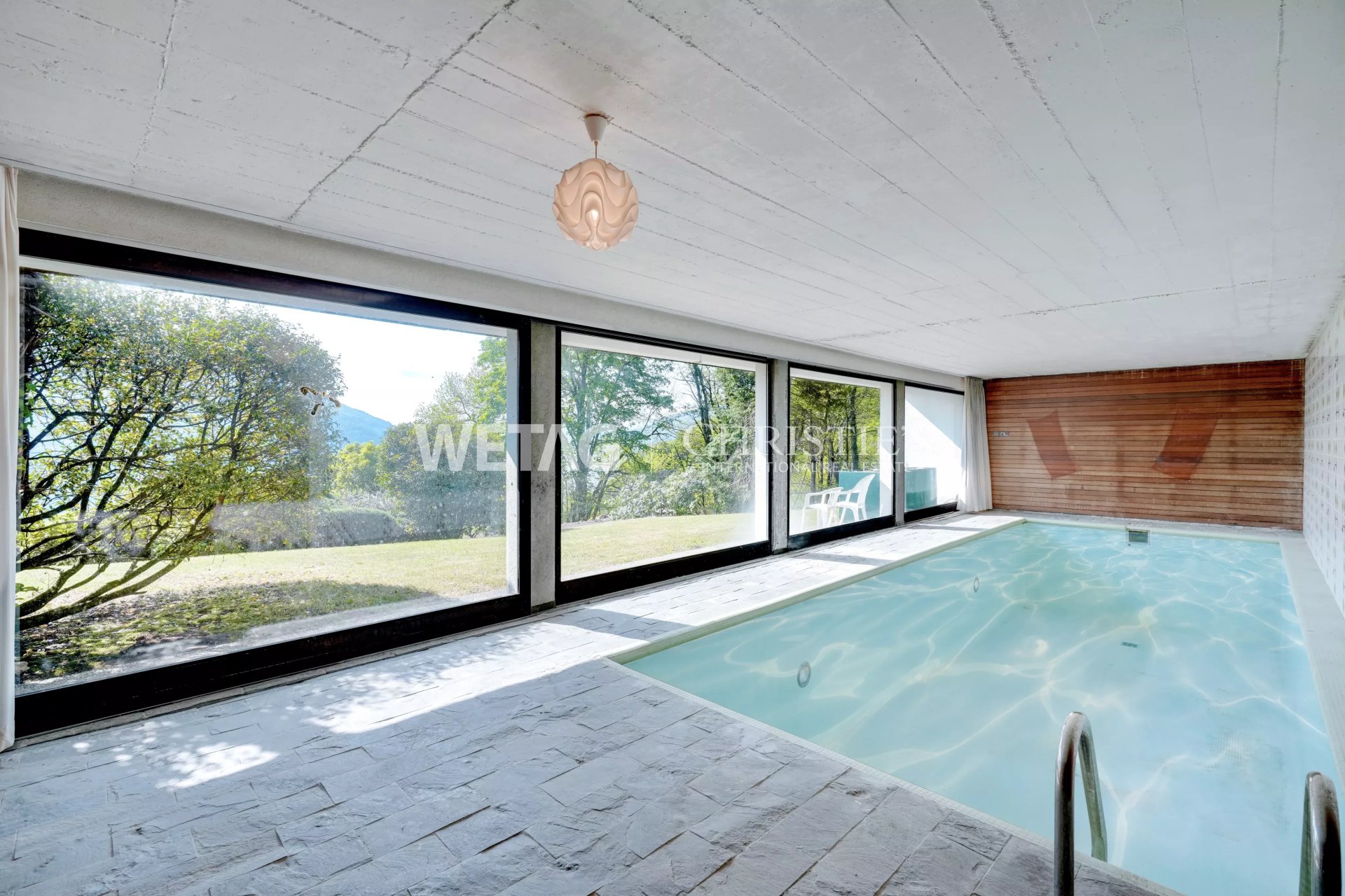 6 Bedroom Villa/Townhouse's Image 9