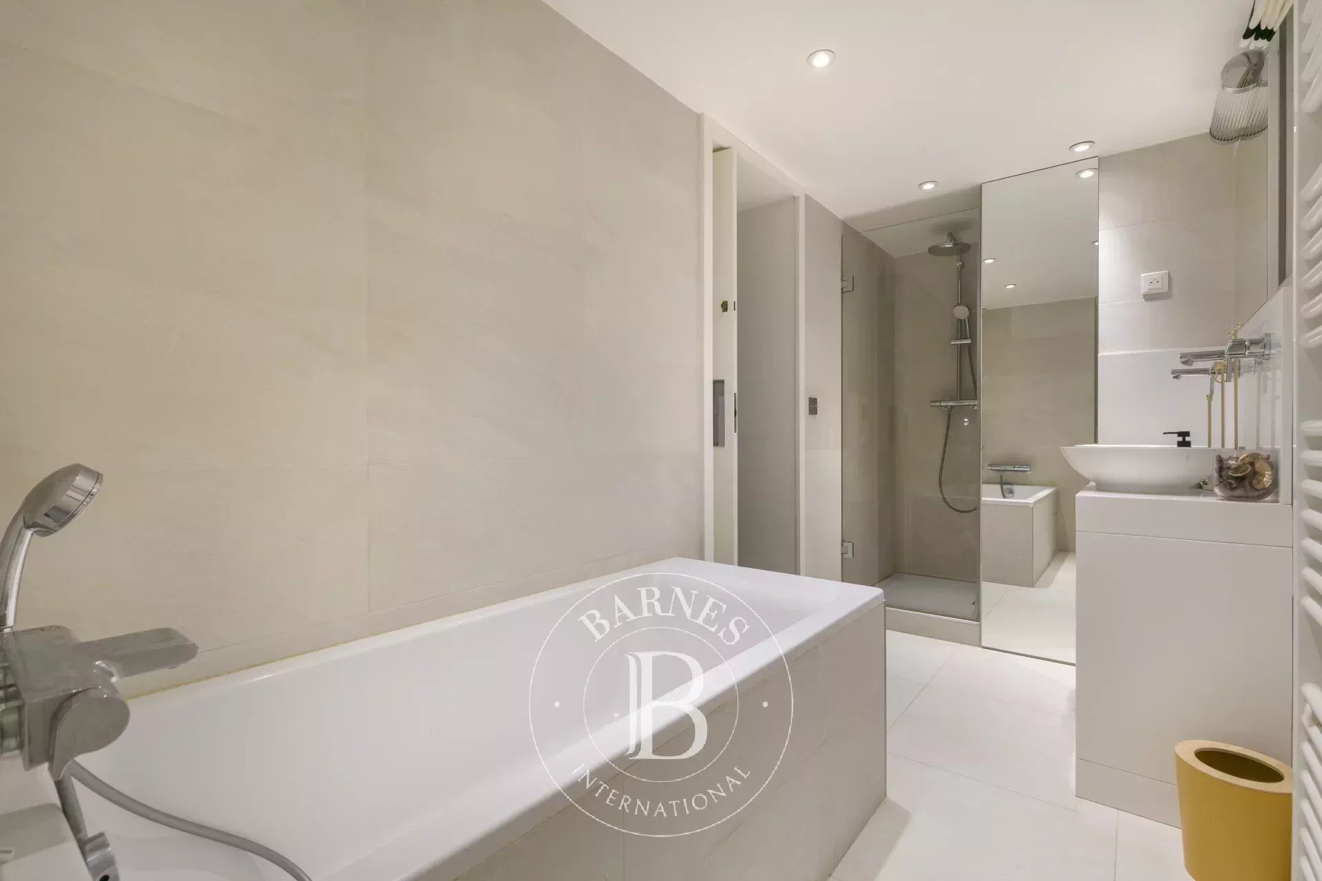 Daire Paris 6ème - picture 10