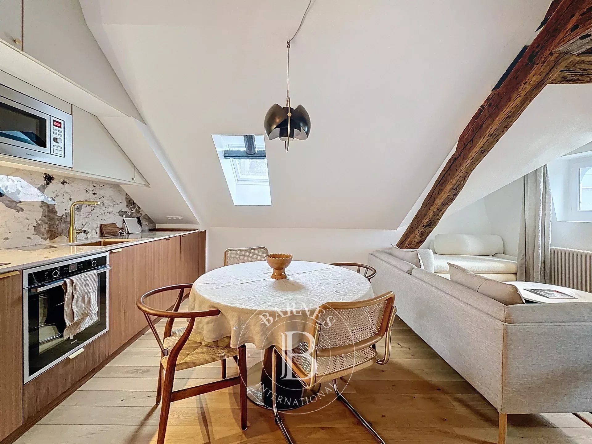 Daire Paris 4ème - picture 10