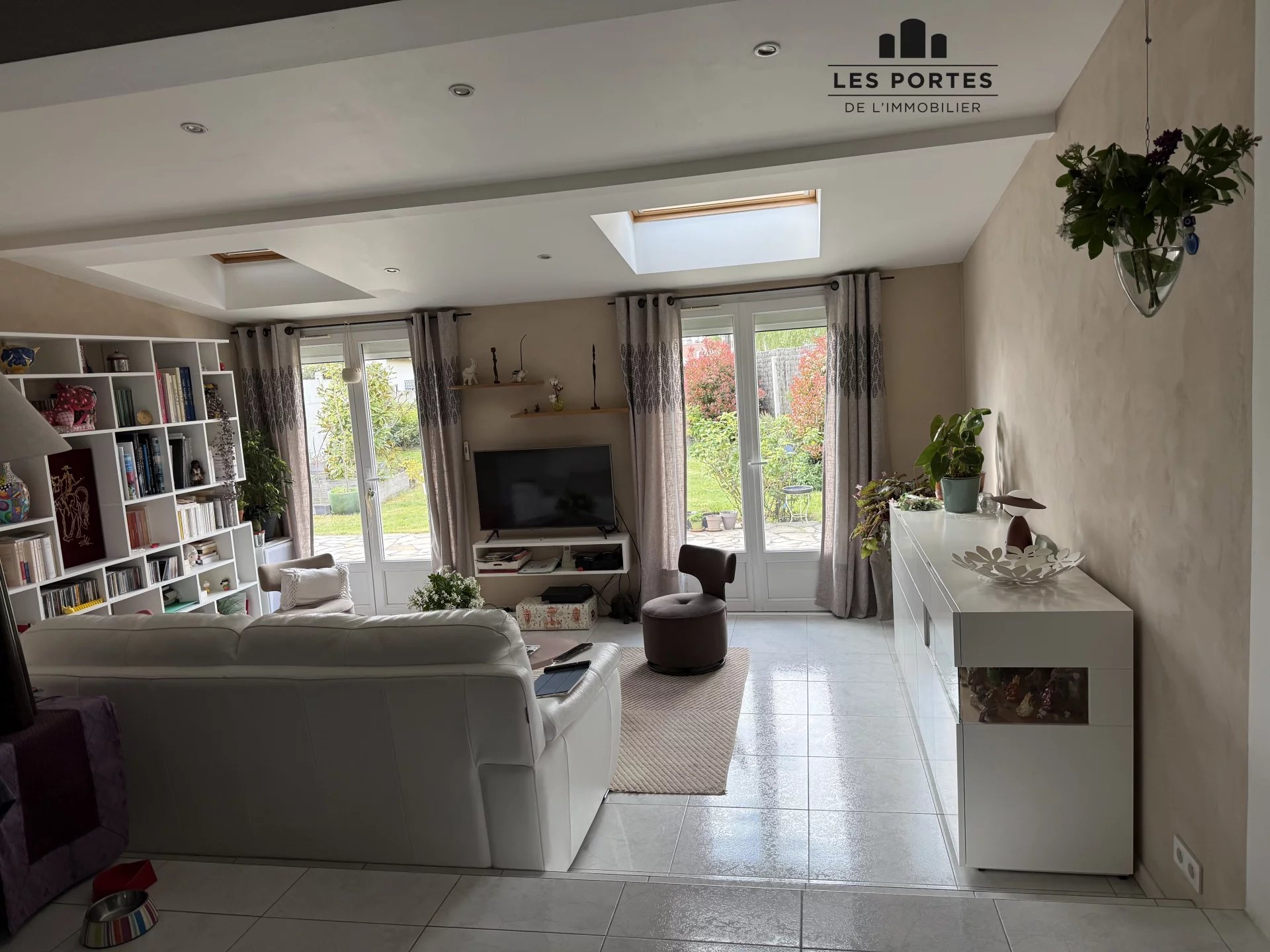 Agence immobilière de 