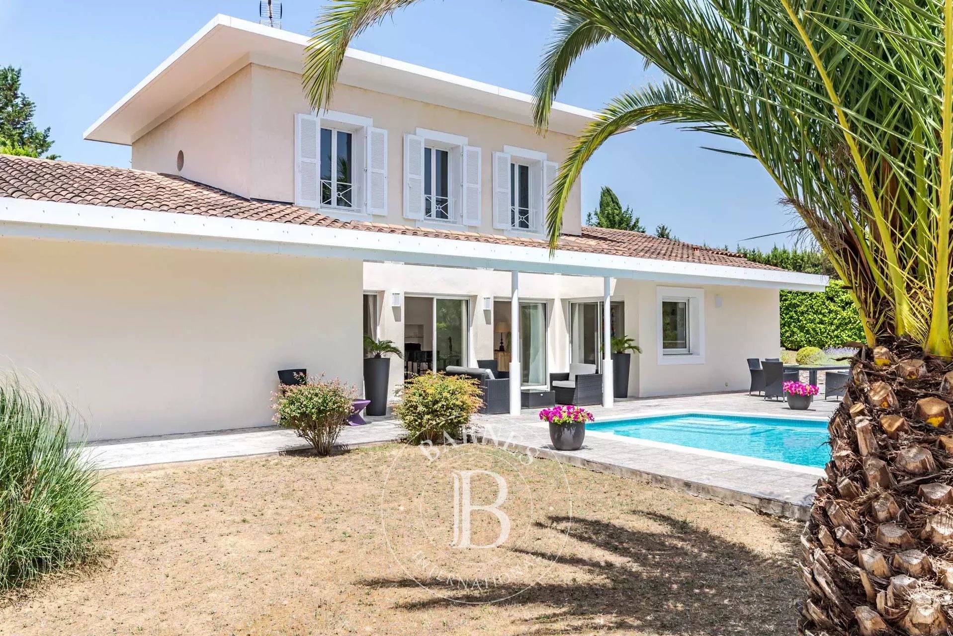 Villa Valbonne - picture 4