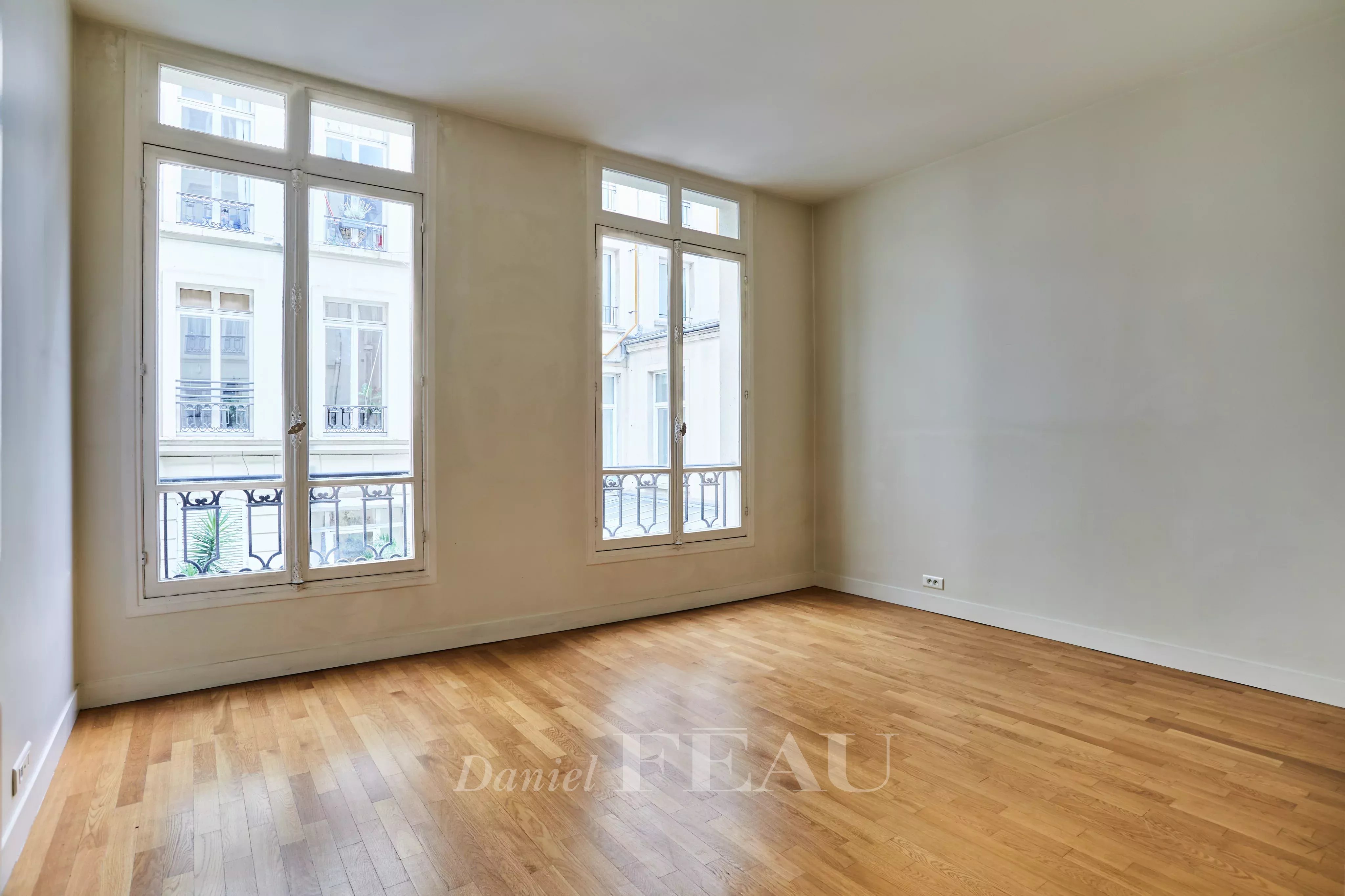 Rental Apartment Paris 8th