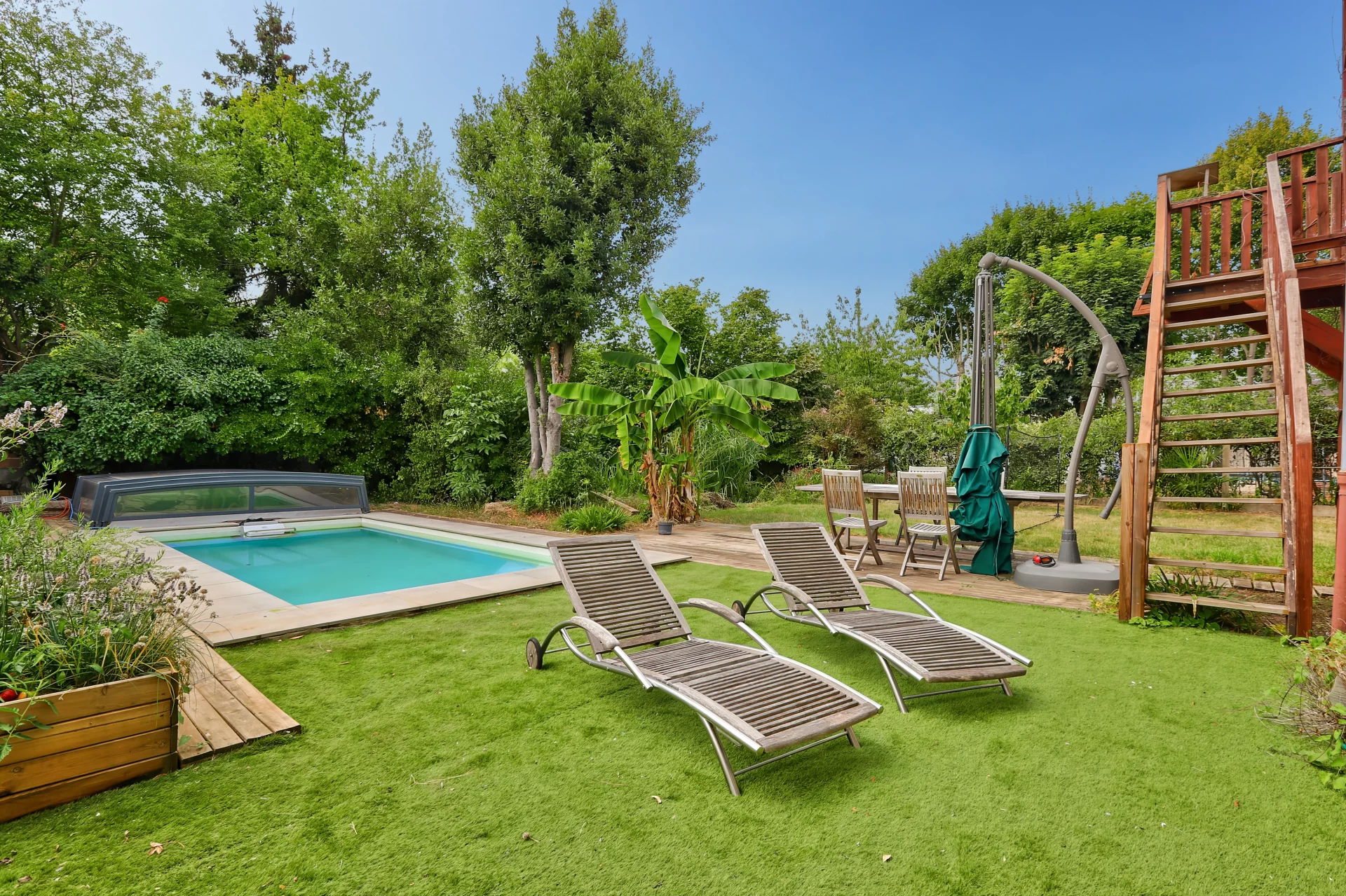 Rueil-Malmaison - ENTRE CENTRE ET RER