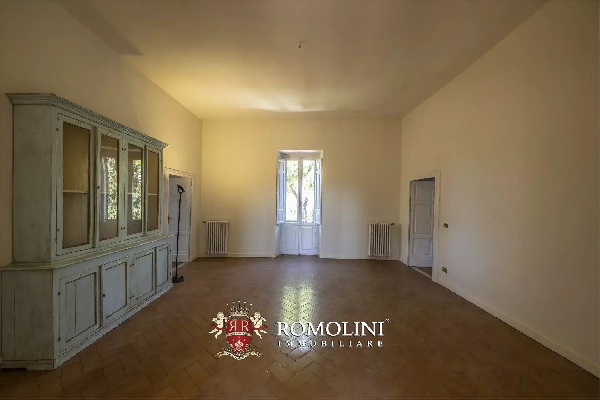 8 Bedroom Villa/Townhouse's Image 57