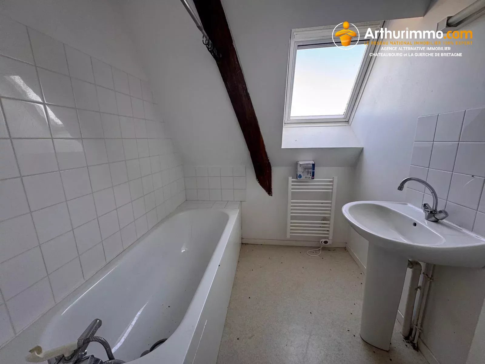 À LOUER Appartement T2 entre Saint aignan sur roe (53390) et Renazé 53800 - Photo 4