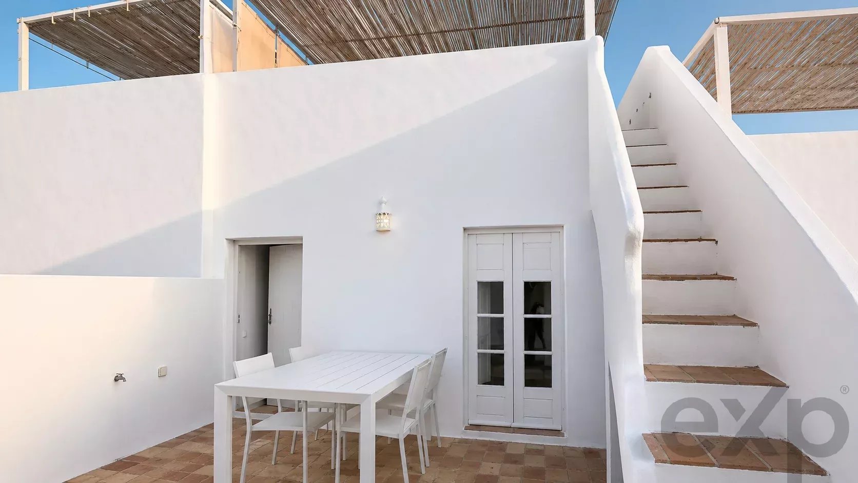 Between the Markets and Ria Formosa: A Unique Property in the Heart of Olhão 87140616 image 11