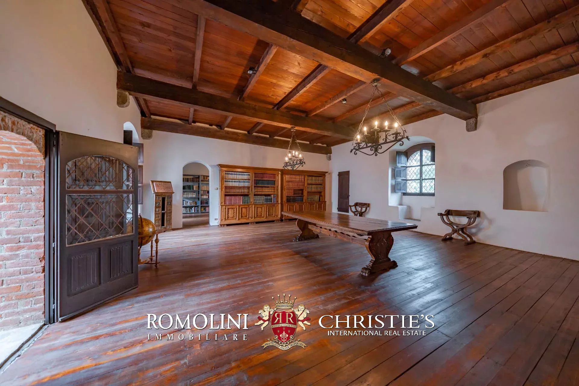 11 Bedroom Chateau's Image 57