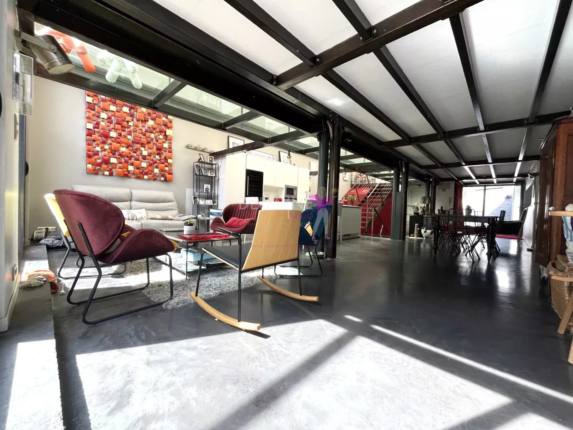 Agence immobilière de 