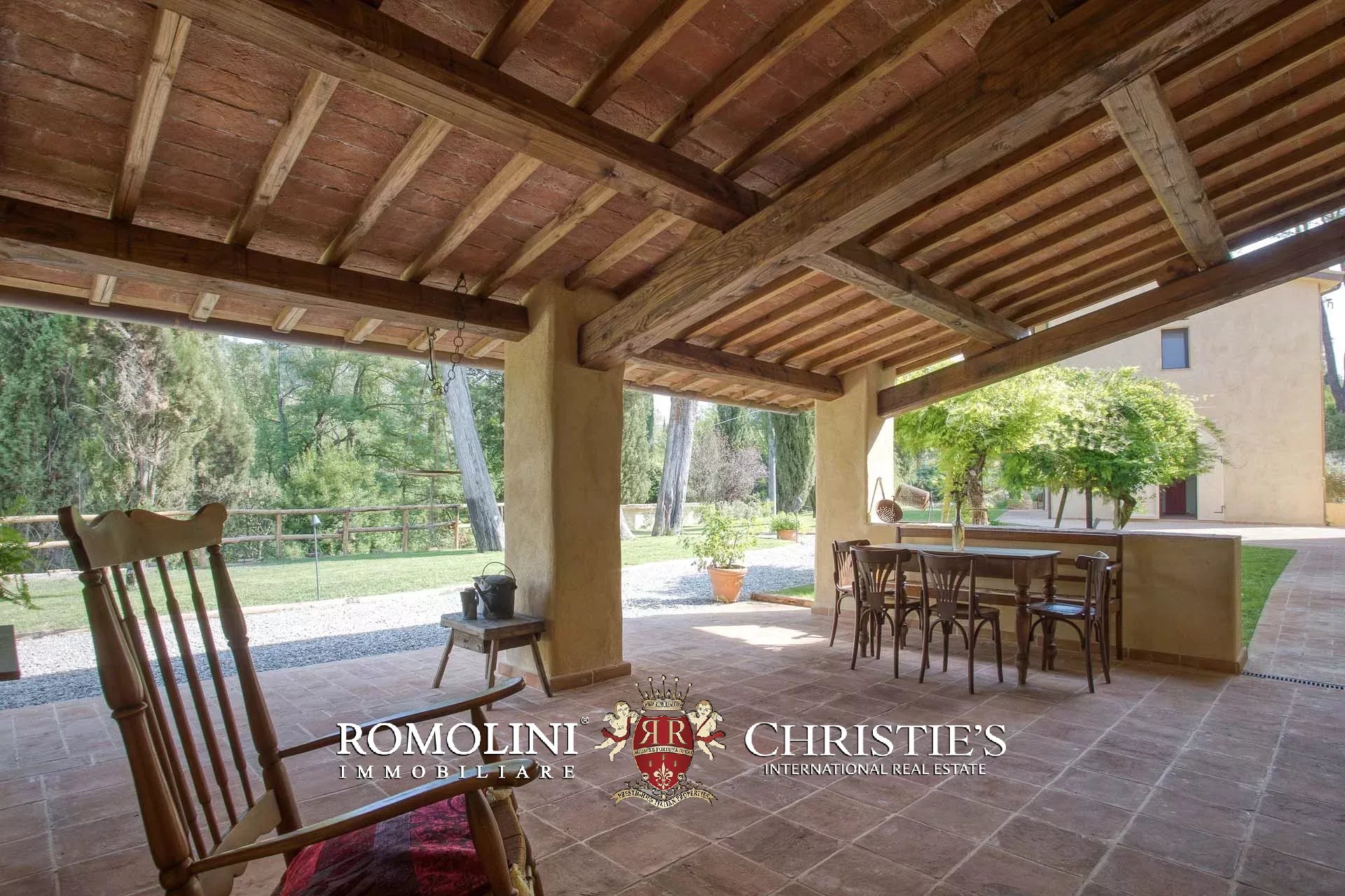 13 Bedroom Villa/Townhouse's Image 34