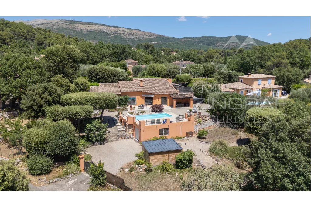 Villa for sale in Cabris — Renovated Villa with Panoramic Views, Heated Pool and Guest Apartment – A Peaceful Oasis -