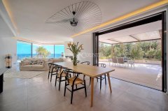 Waterfront Family Estate in Théoule-sur-Mer | Luxury Seafront Villa — photo 7 of 7