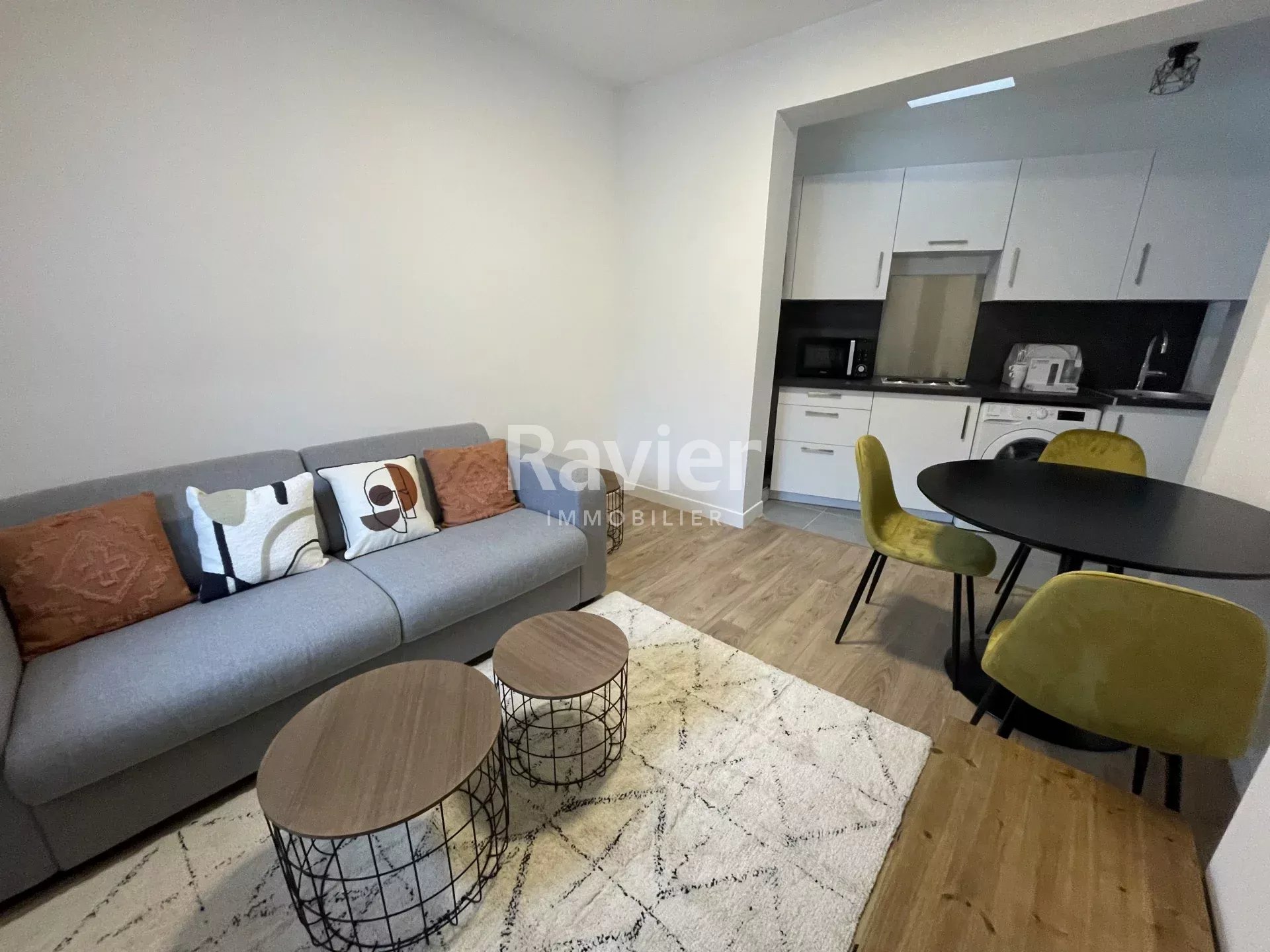 Agence immobilière de 