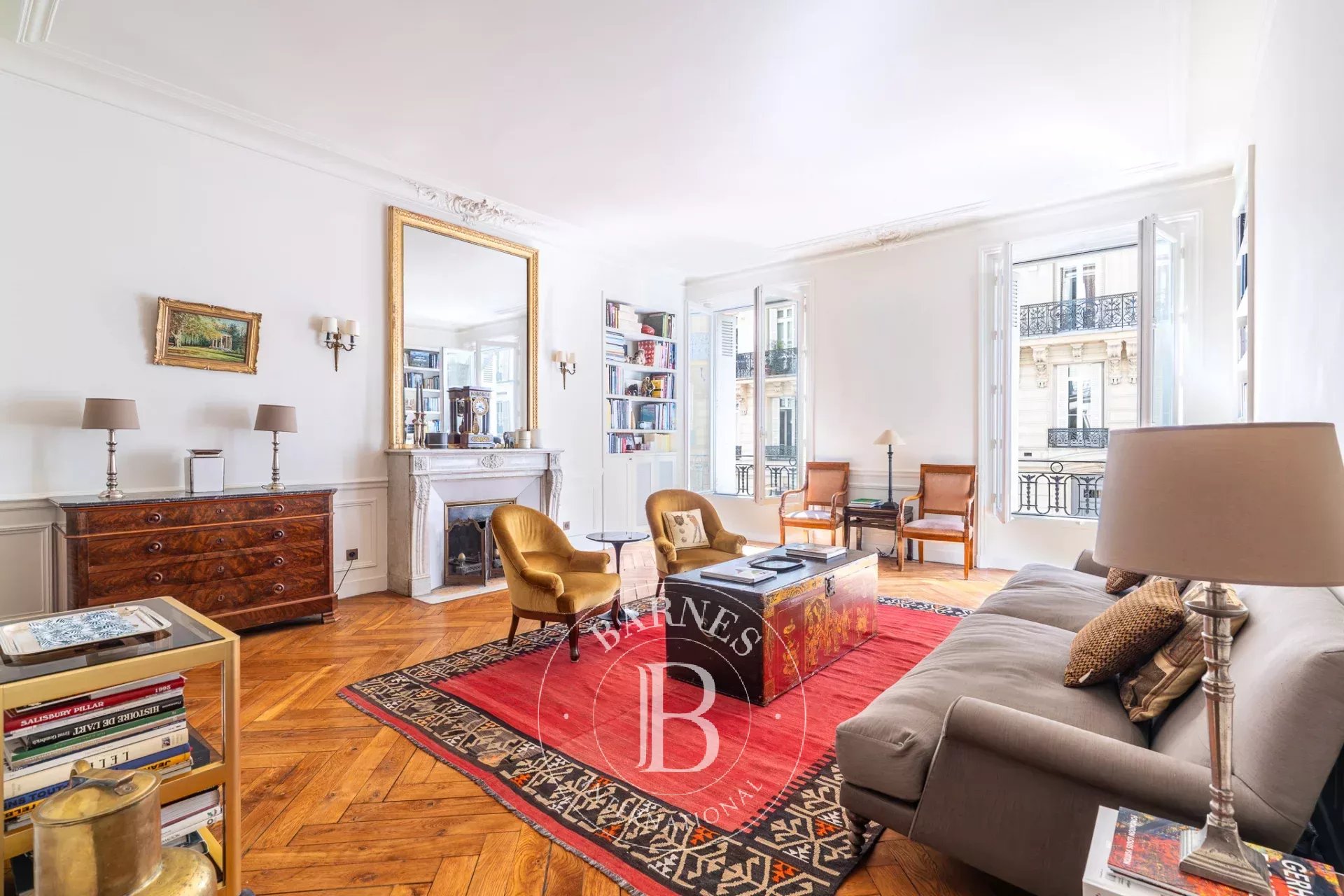 Apartment Paris 75008  -  ref 87292805 (picture 1)