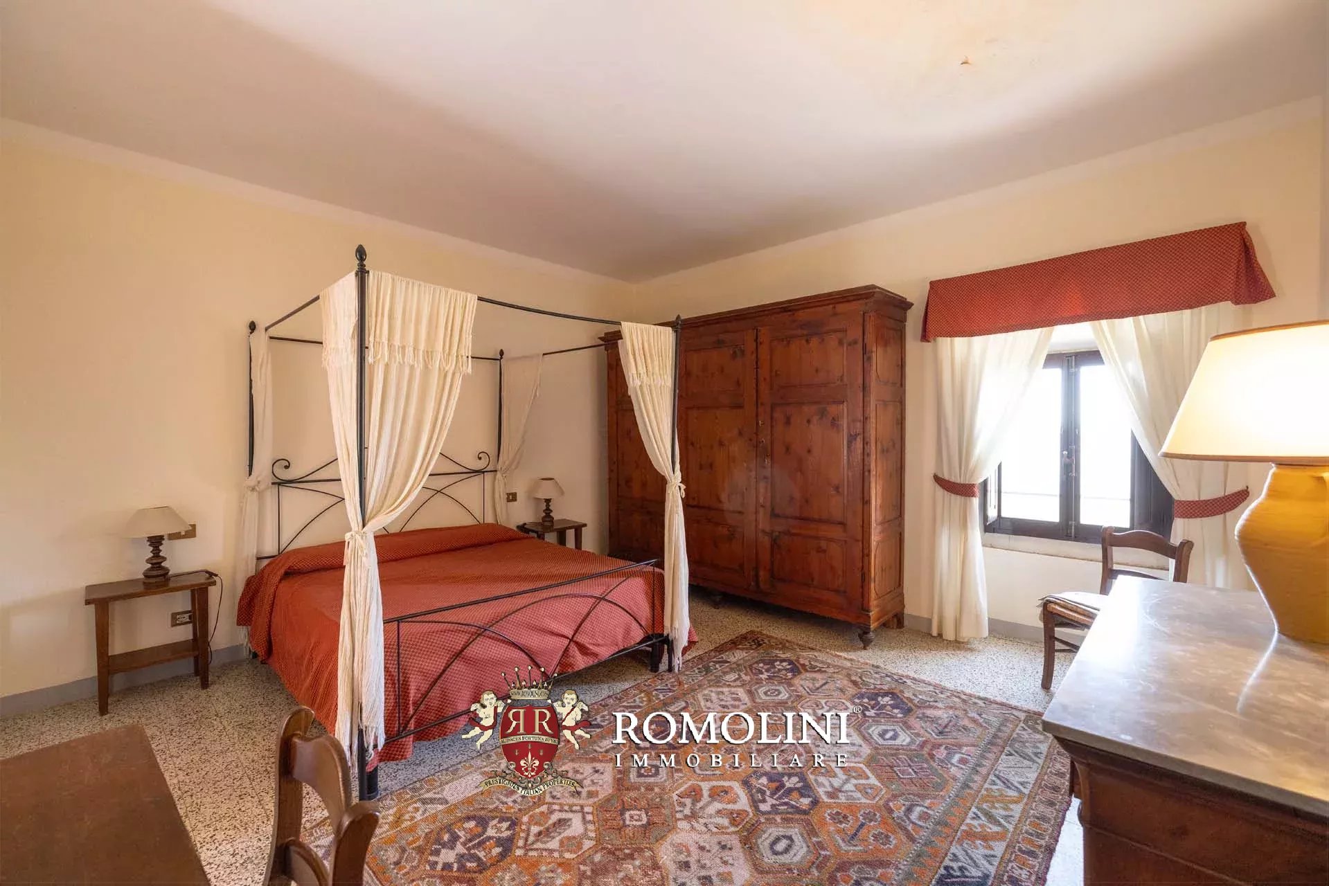 25 Bedroom Villa/Townhouse's Image 38