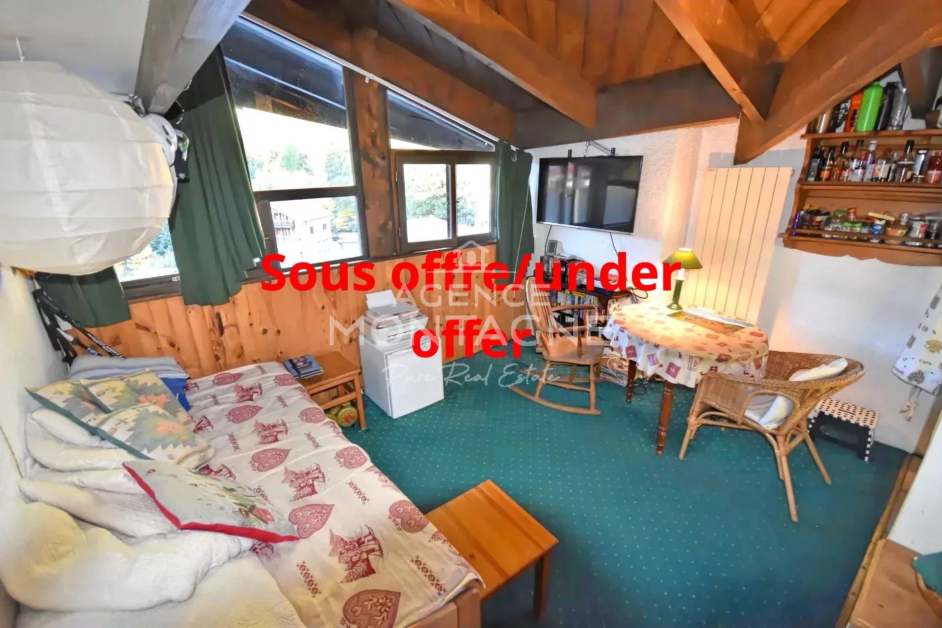 Agence immobilière de 