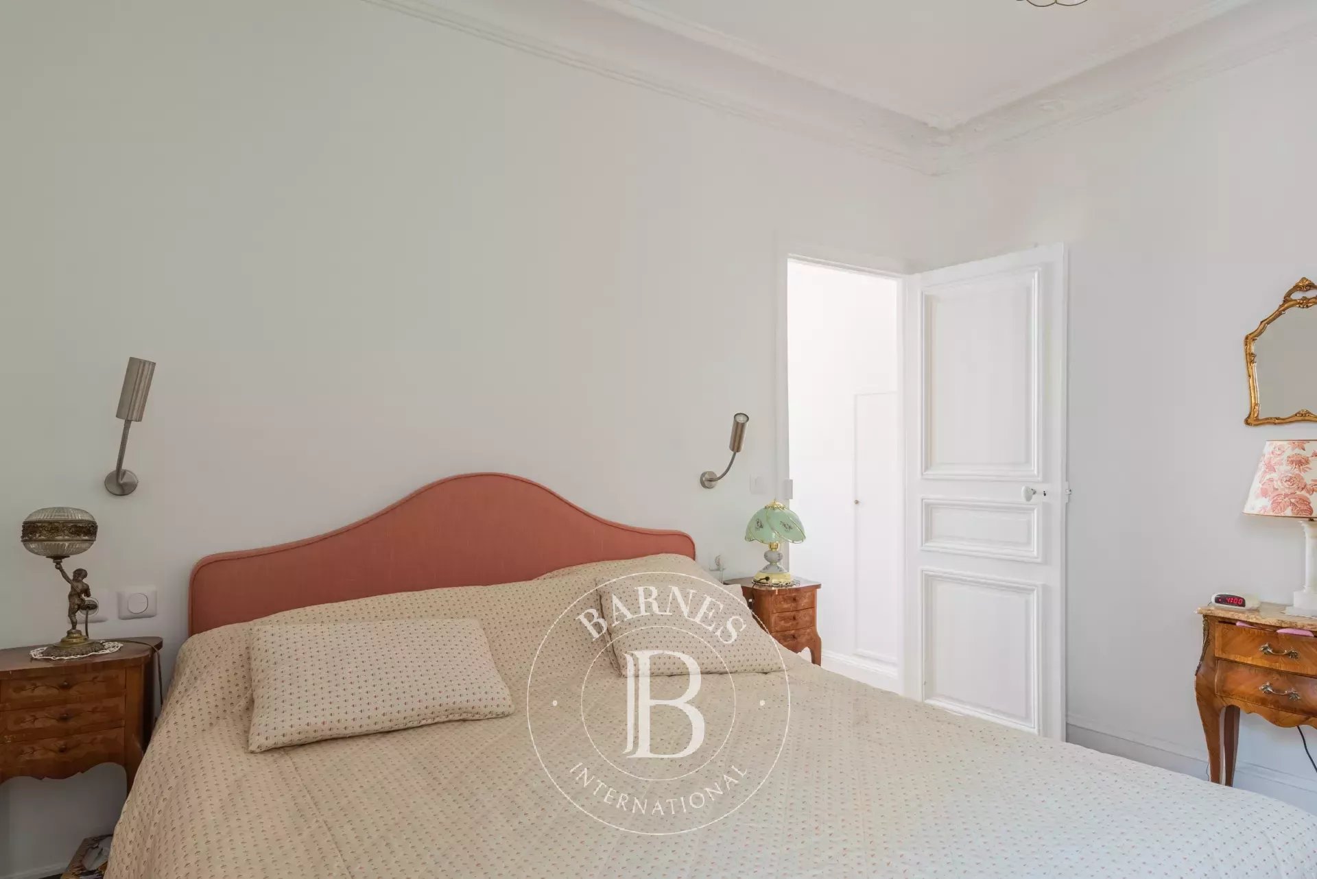 Daire Paris 5ème - picture 9