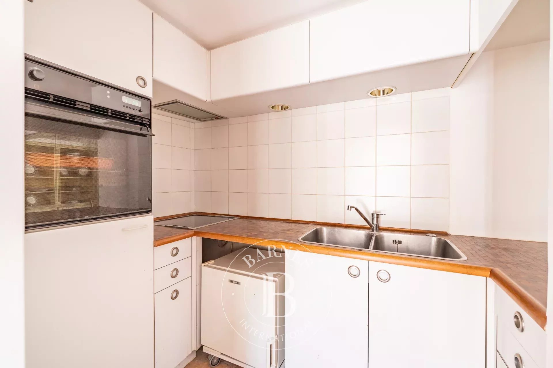 Daire Paris 4ème - picture 9