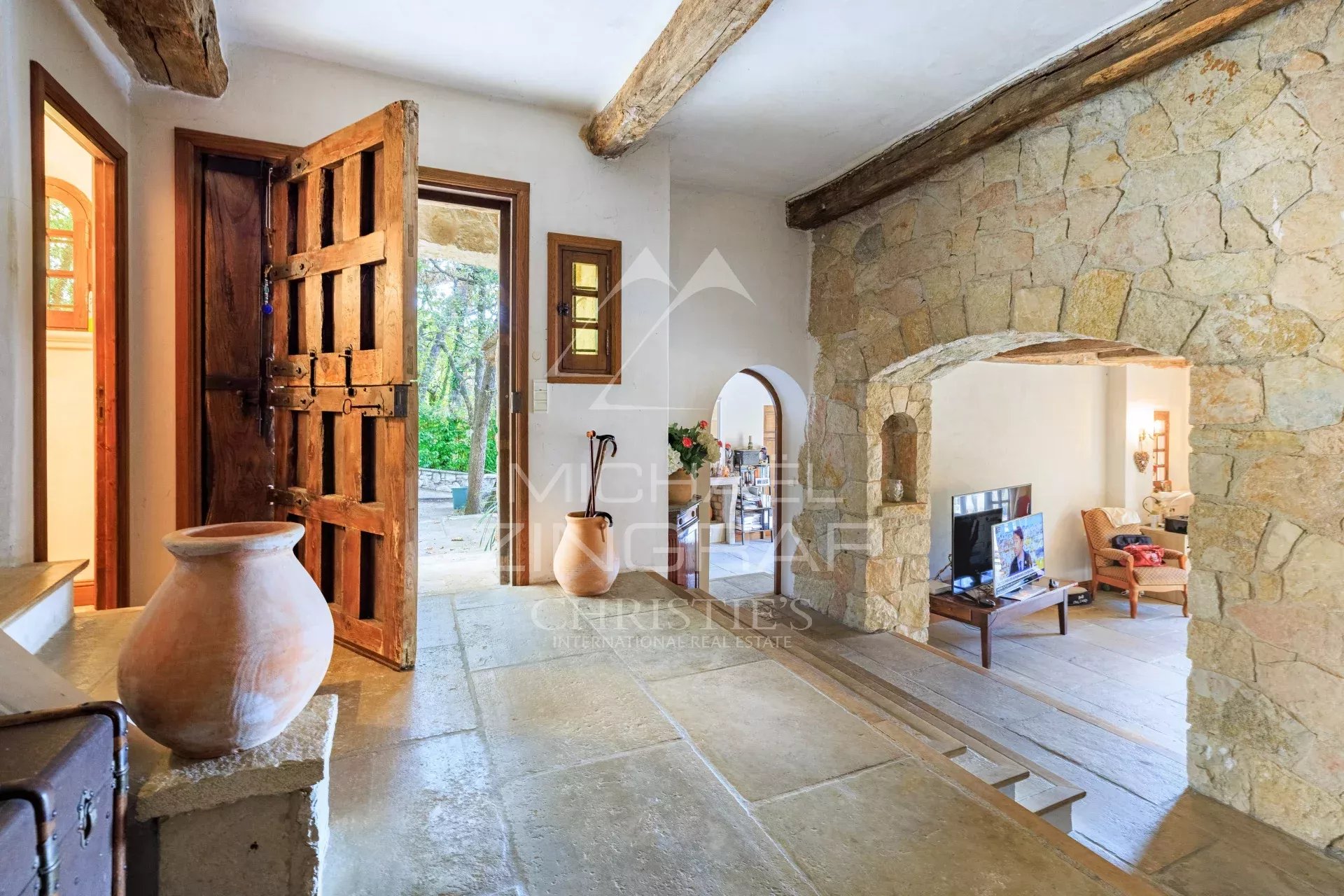 4 Bedroom Villa/Townhouse's Image 3