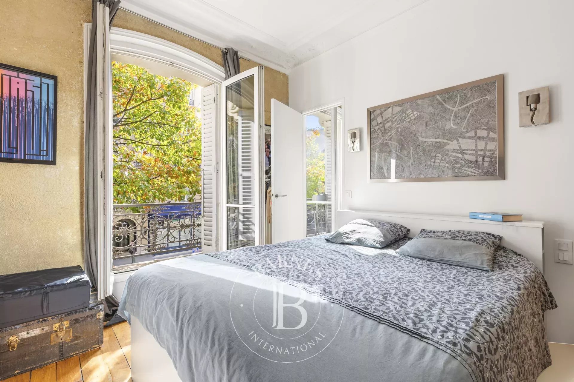 Daire Paris 3ème - picture 8