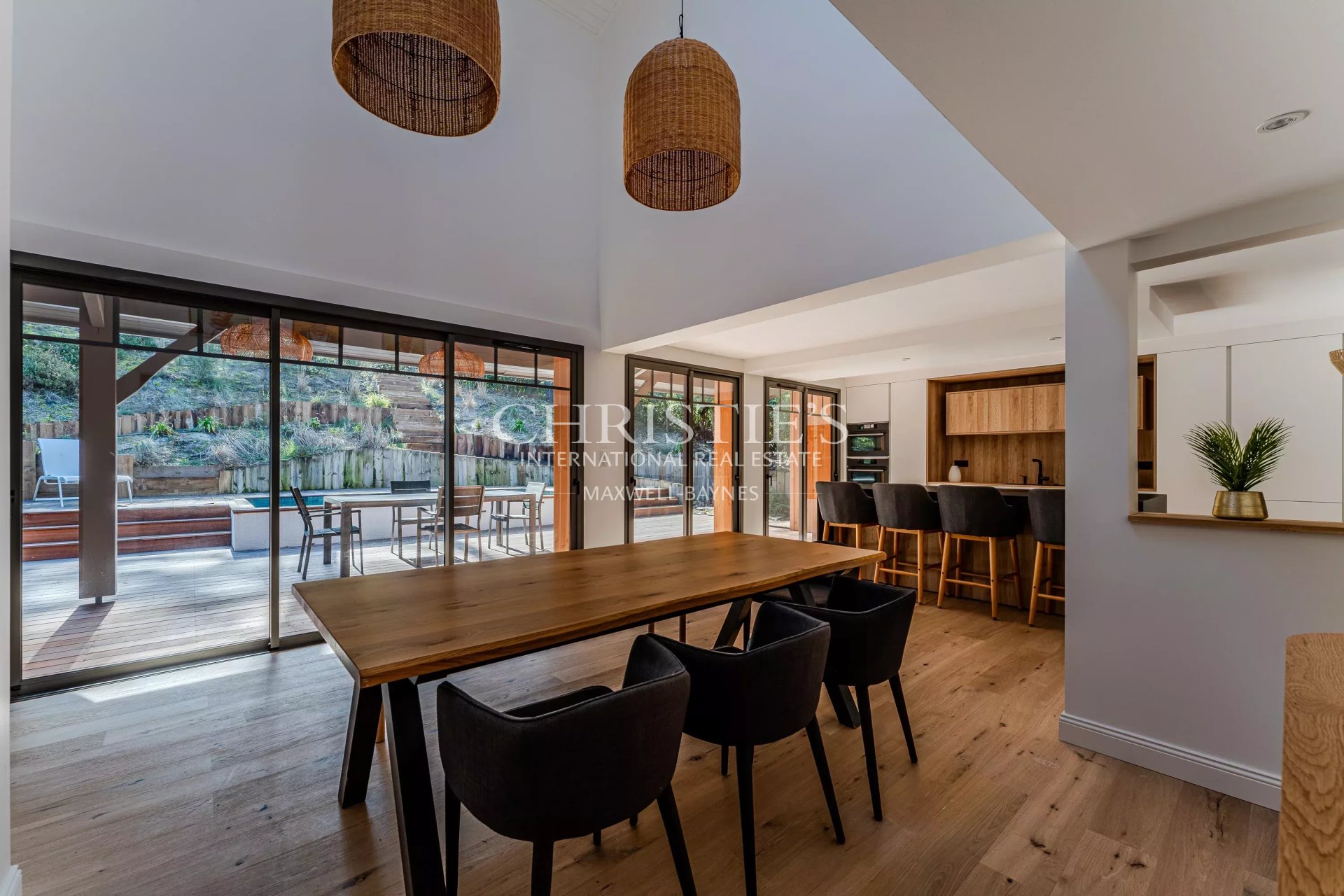 4 Bedroom Villa/Townhouse's Image 12