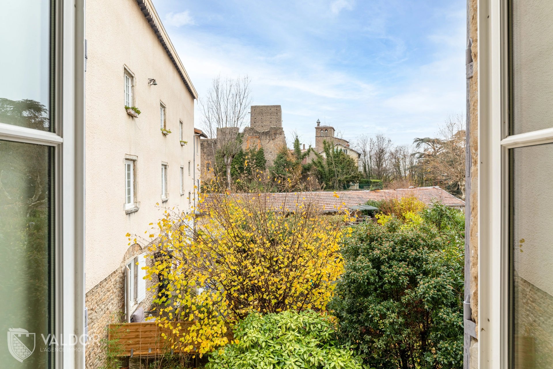 Appartement 77 m² avec jardin, parking et cave