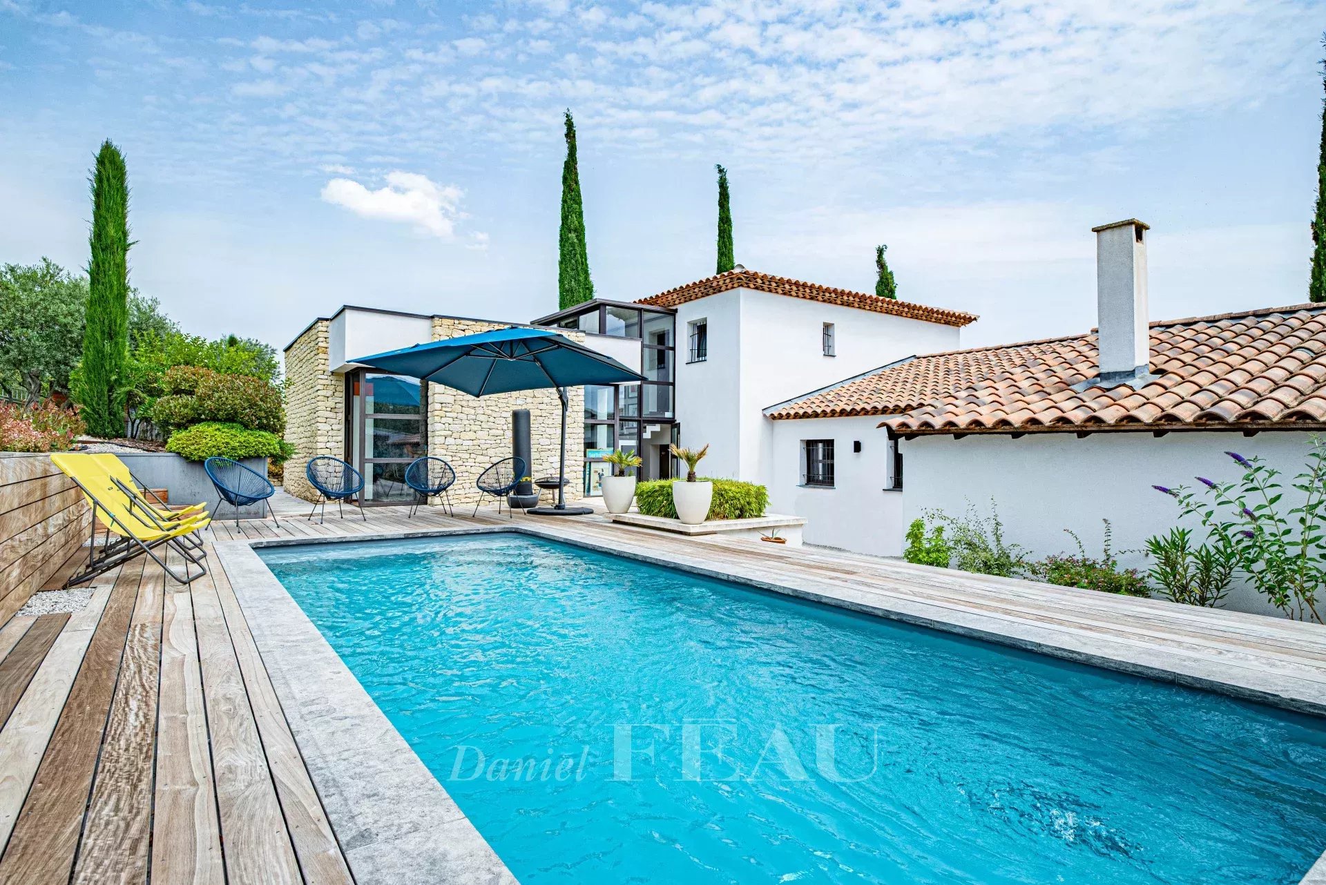 Forcalquier – A contemporary villa