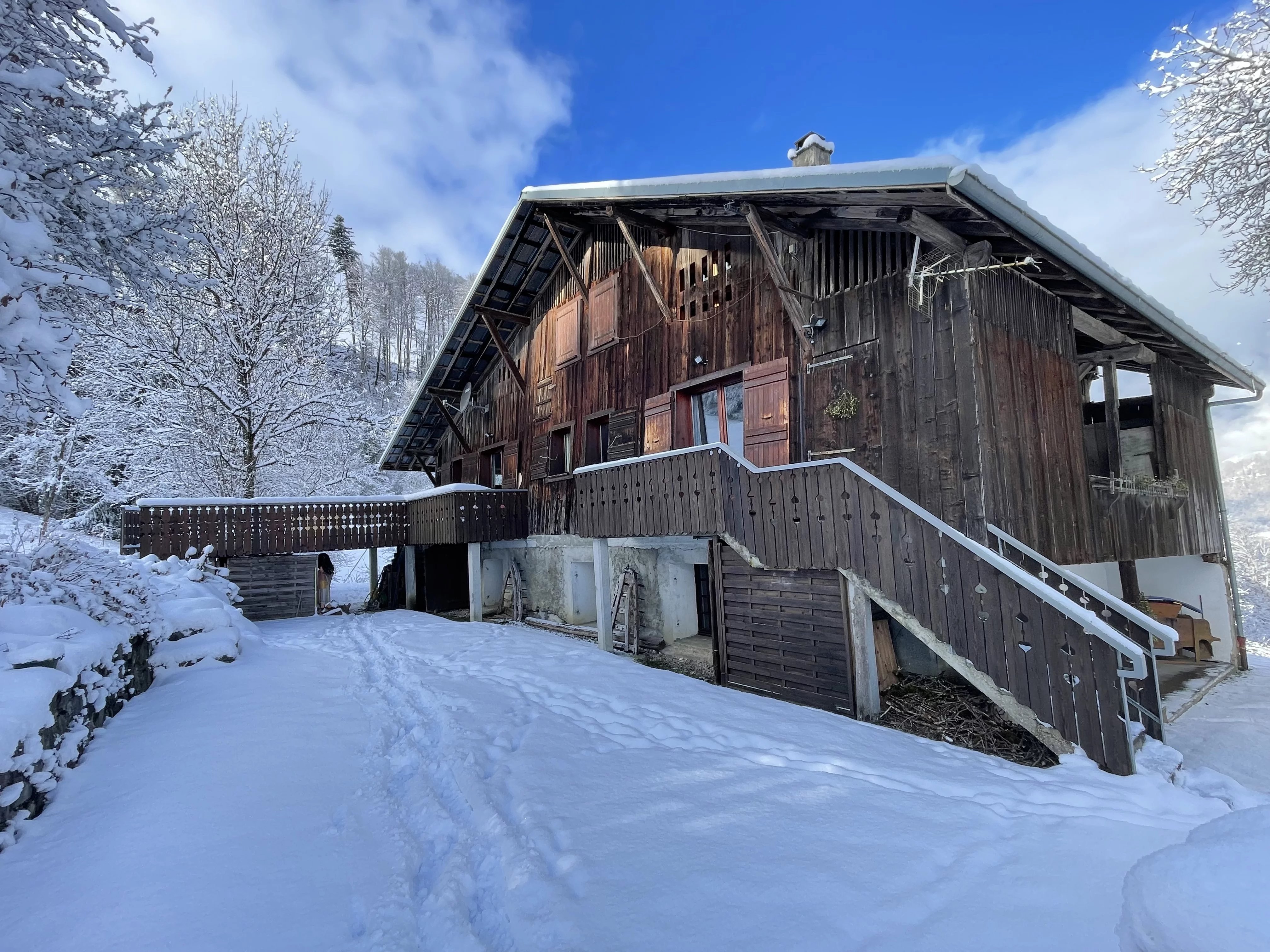 Agence immobilière de AGENCE LES CHENETS IMMOBILIER