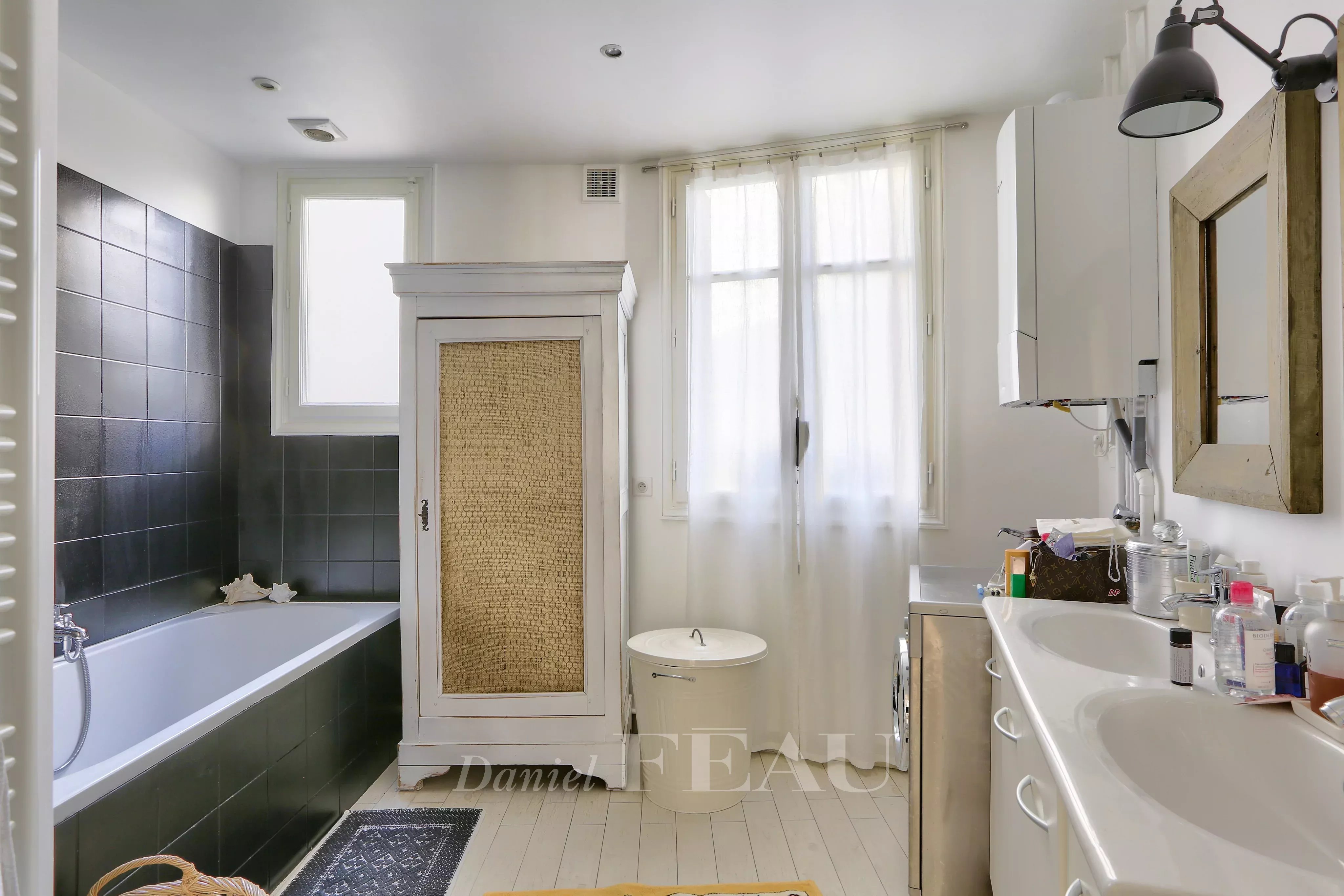 Location Appartement Paris 17ème