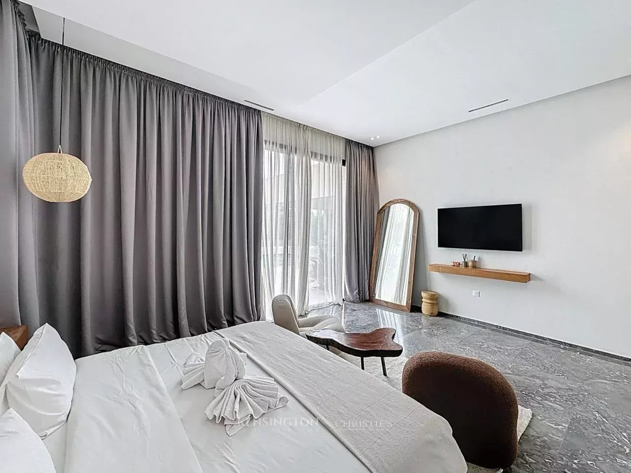 4 Bedroom Villa/Townhouse's Image 10