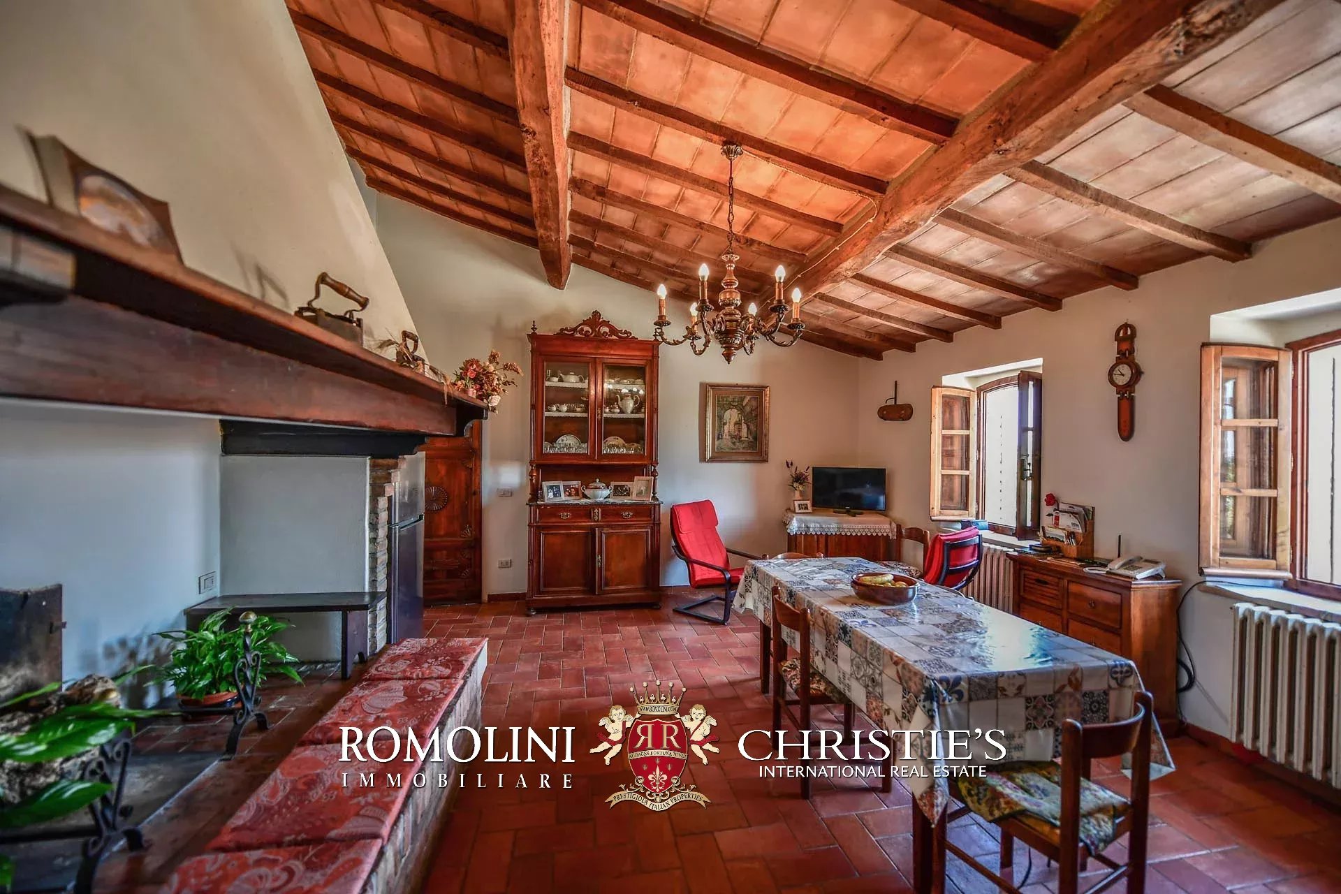 9 Bedroom Villa/Townhouse's Image 33
