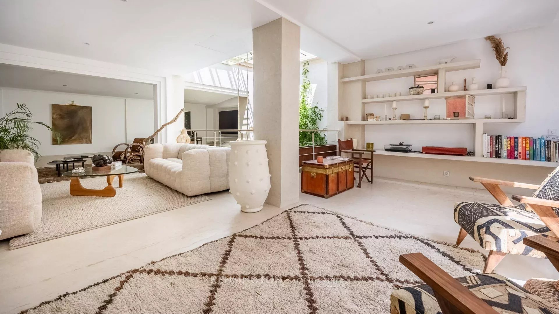 4 Bedroom Villa/Townhouse's Image 6
