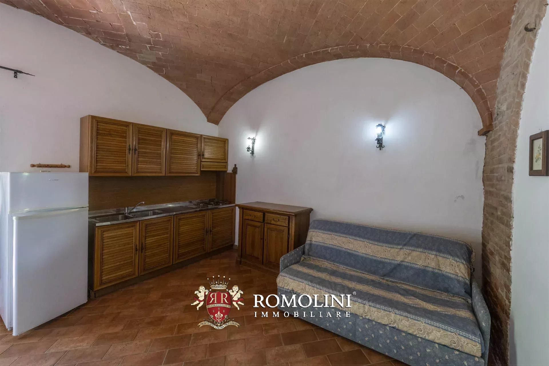 34 Bedroom Vineyard's Image 87