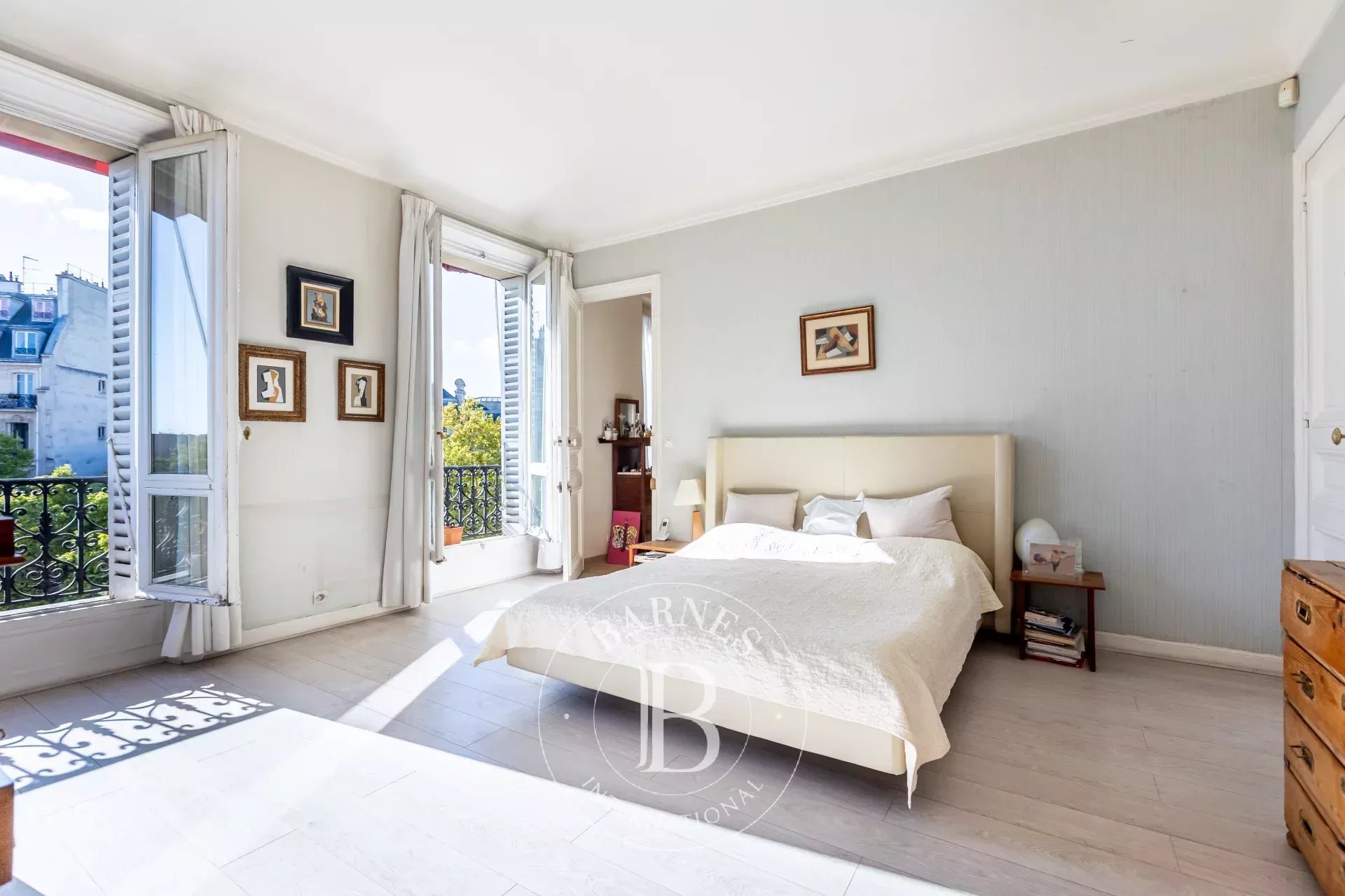 Daire Paris 8ème - picture 13