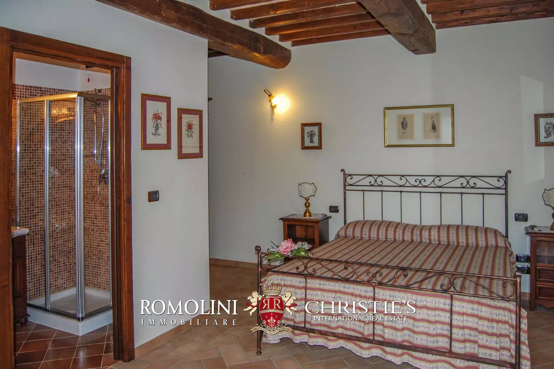10 Bedroom Villa/Townhouse's Image 60