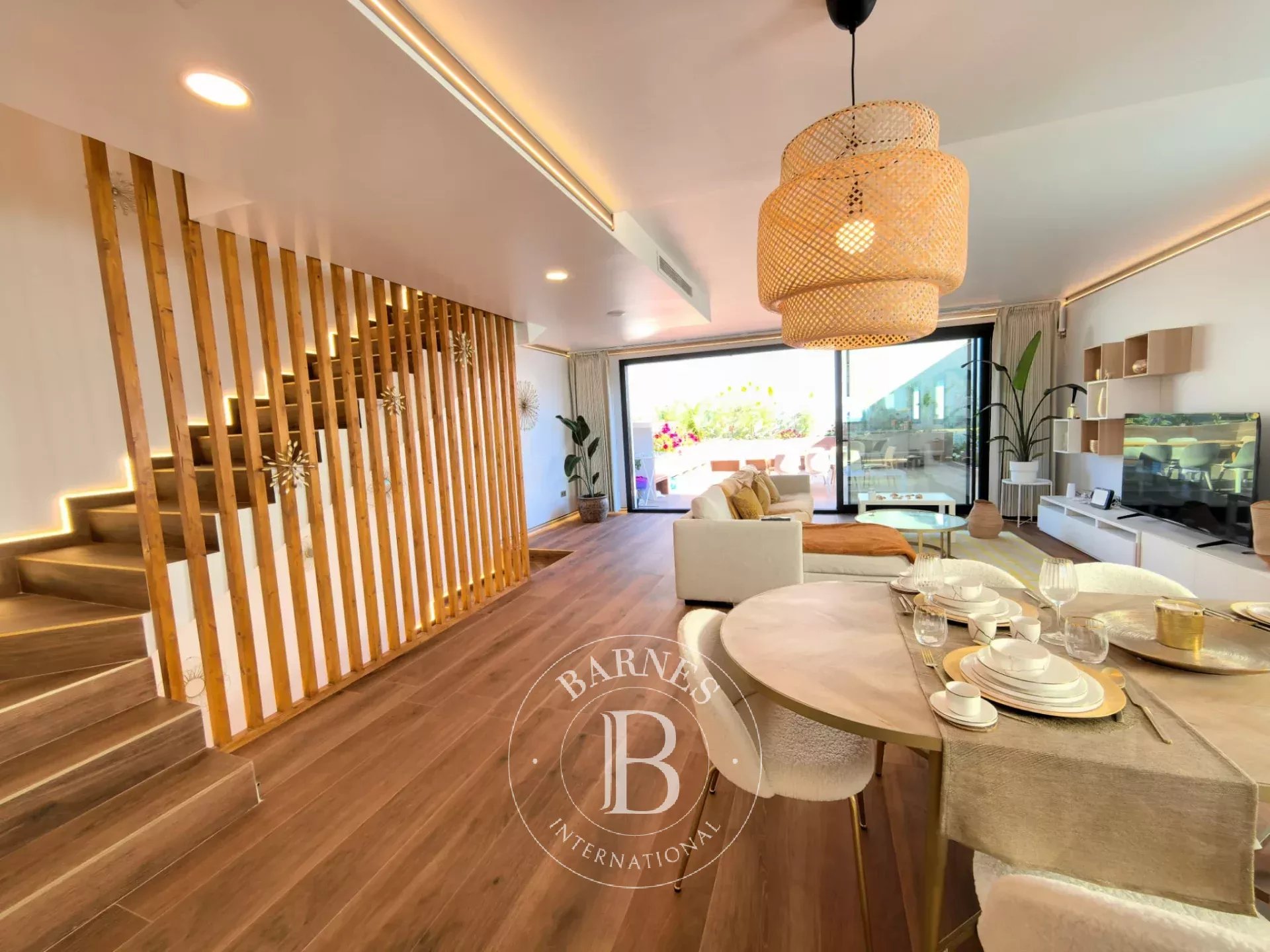 Ev Montgat - picture 30