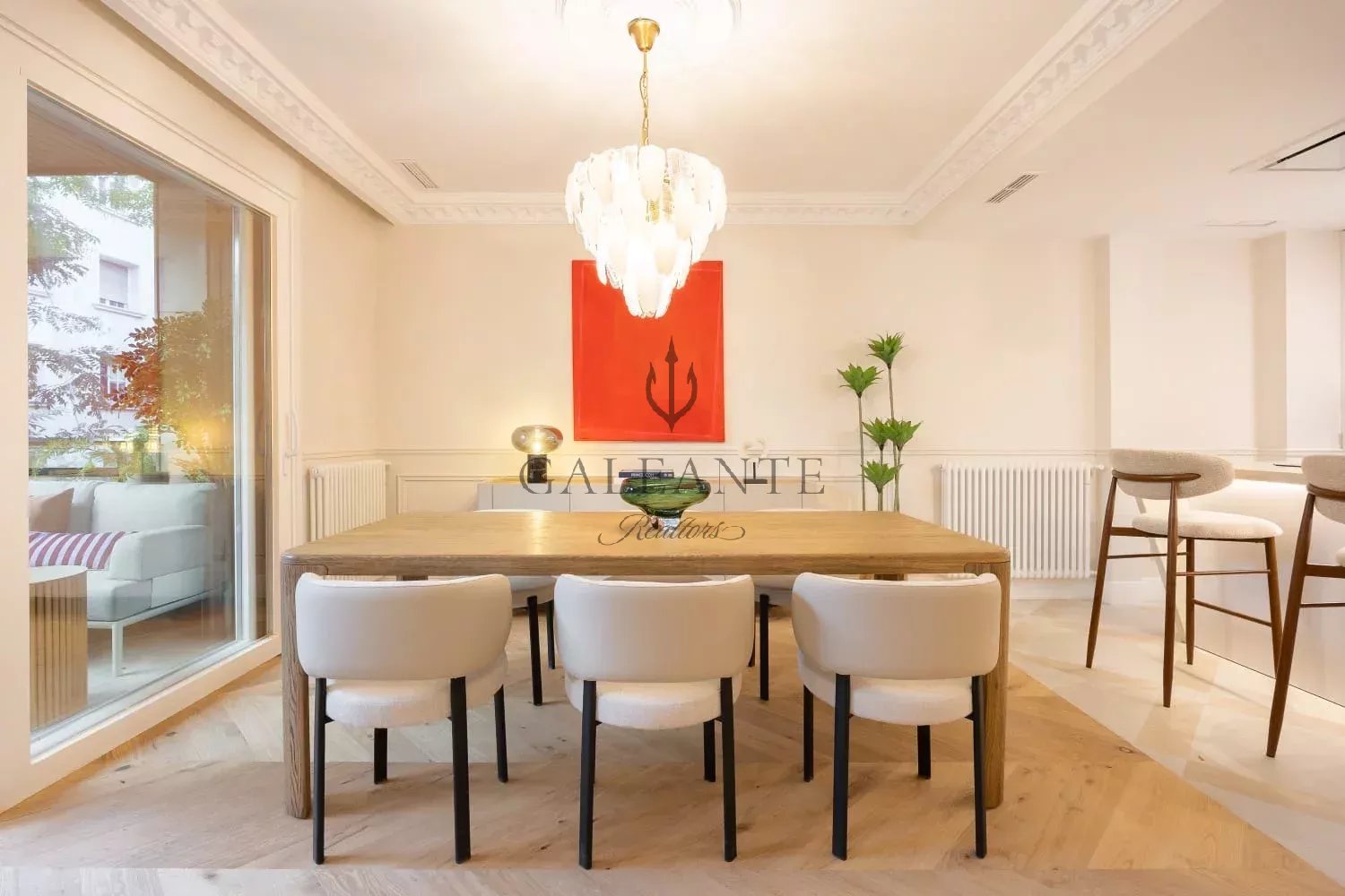 Light-filled Residence with Terrasse in Ayala - Image 9